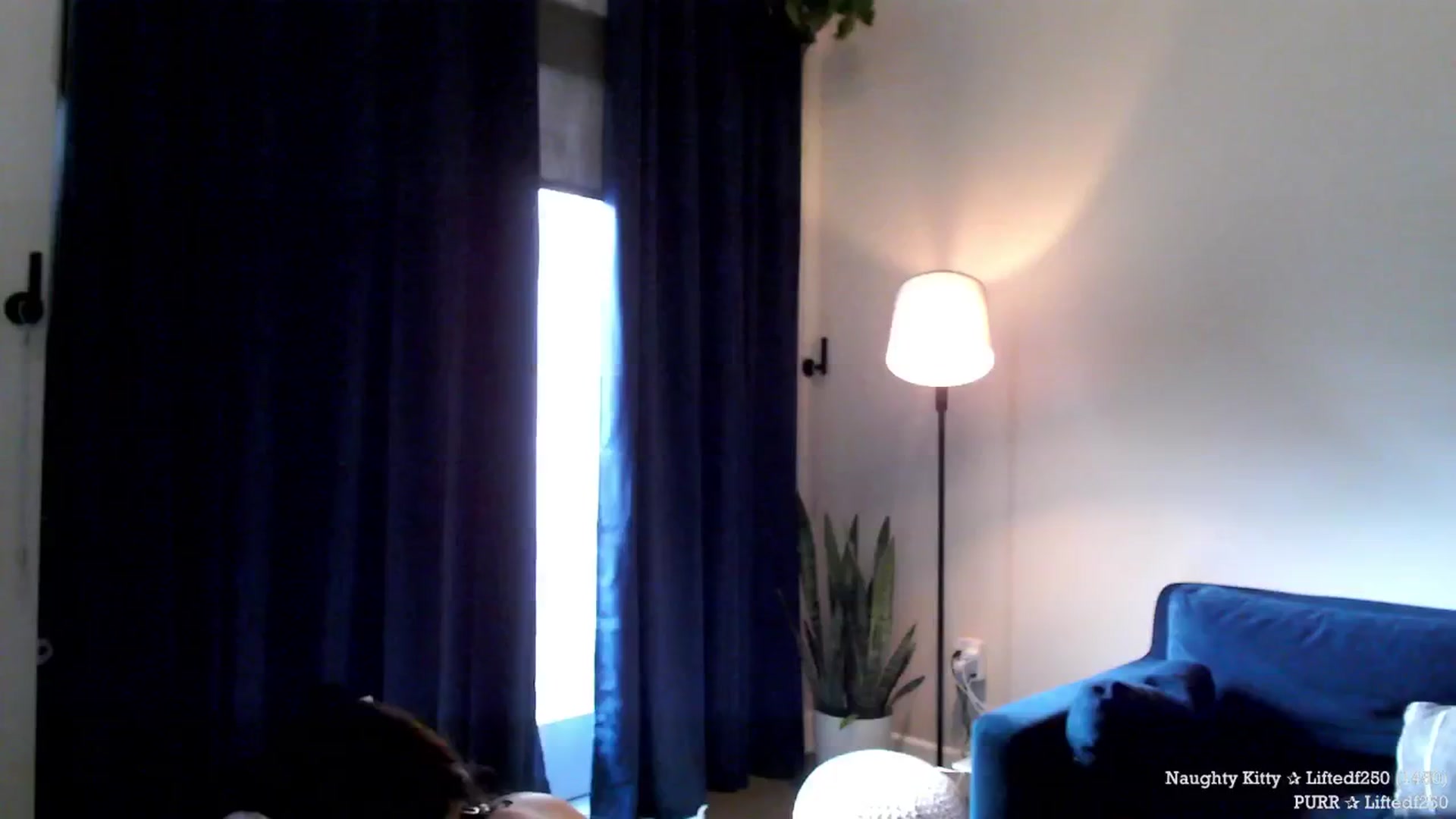 Gallery image thumbnail from BdayMarie's myfreecams stream on, 10/18/2024, 01:38 image 13 of 20