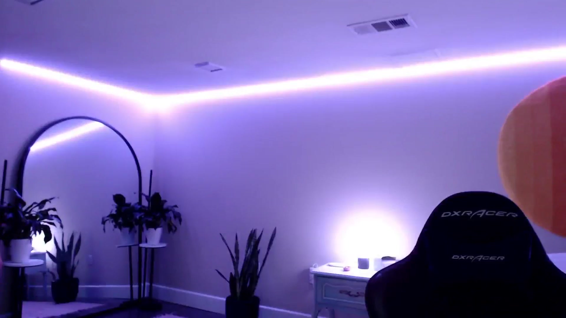 Gallery image thumbnail from BdayMarie's myfreecams stream on, 10/24/2024, 03:05 image 13 of 20