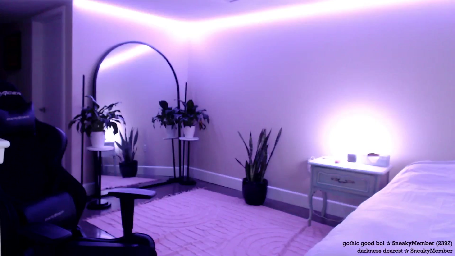 Gallery image thumbnail from BdayMarie's myfreecams stream on, 10/24/2024, 03:05 image 17 of 20