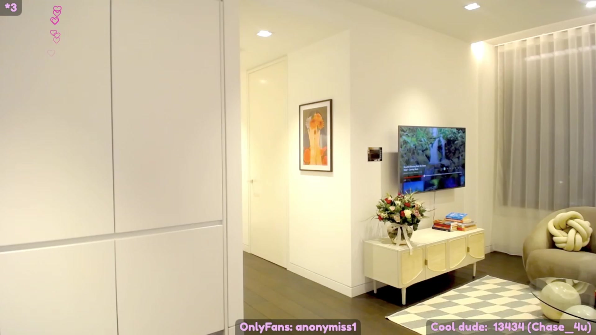 Gallery image thumbnail from BdayMaze's myfreecams stream on, 02/10/2023, 24:06 image 15 of 20