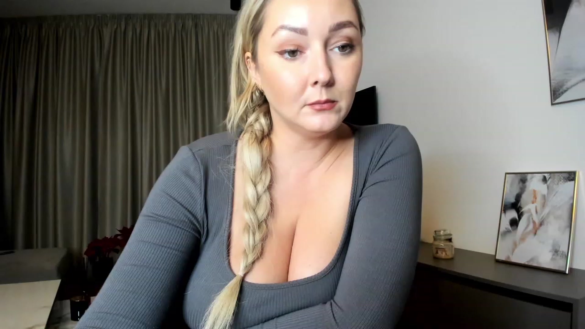 Gallery image thumbnail from BdayMi_Ha's myfreecams stream on, 01/02/2024, 16:32 image 20 of 20