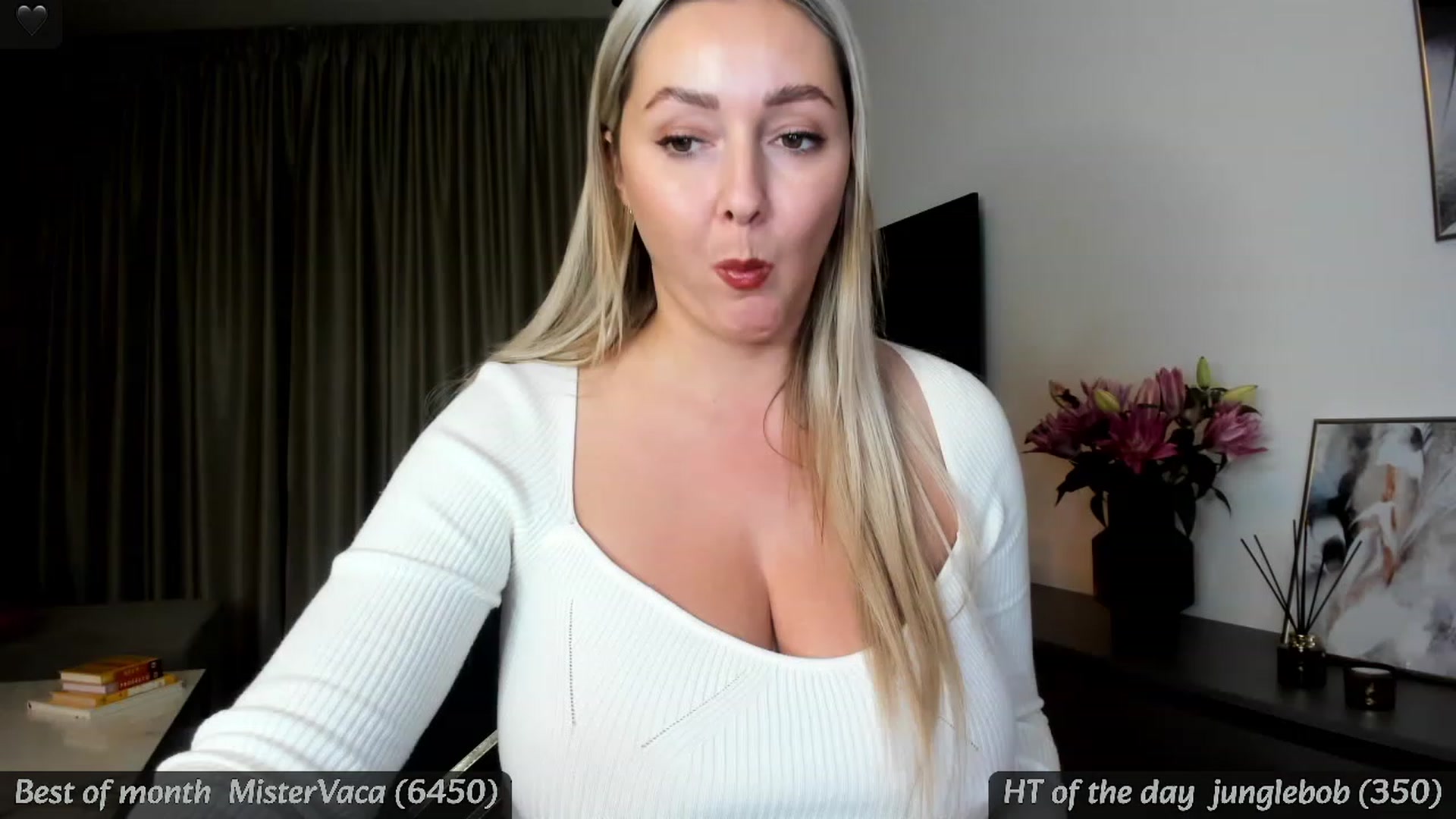 Gallery image thumbnail from BdayMi_Ha's myfreecams stream on, 01/10/2024, 21:34 image 17 of 20