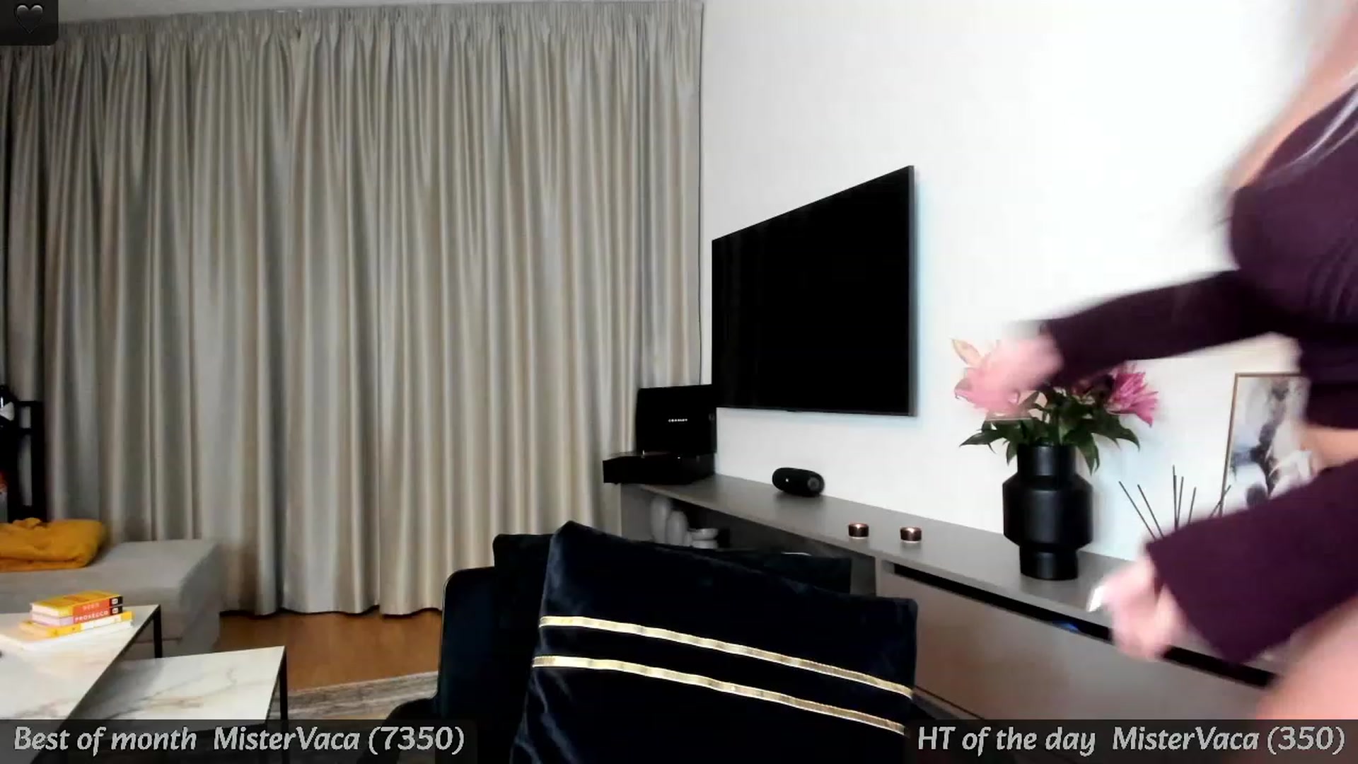 Gallery image thumbnail from BdayMi_Ha's myfreecams stream on, 01/11/2024, 17:27 image 6 of 20