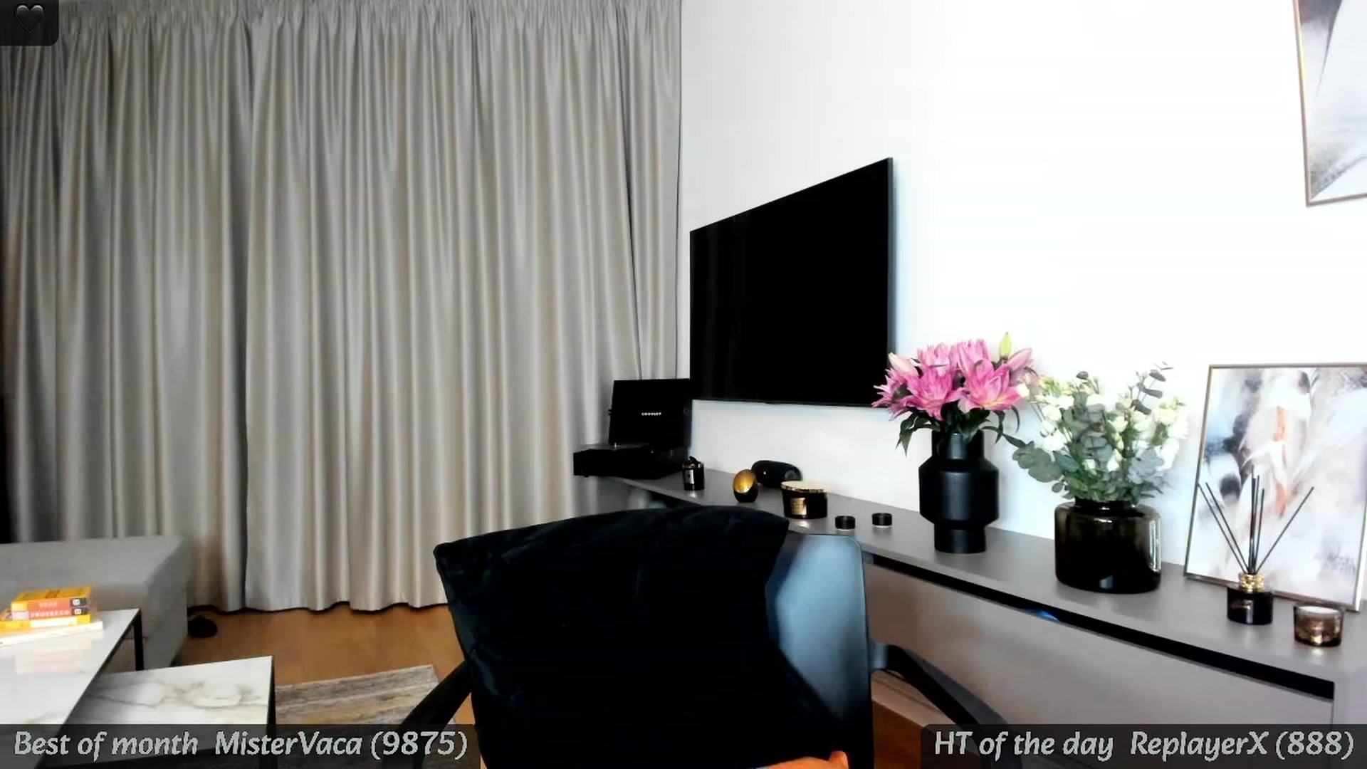 Gallery image thumbnail from BdayMi_Ha's myfreecams stream on, 01/14/2024, 16:58 image 6 of 20