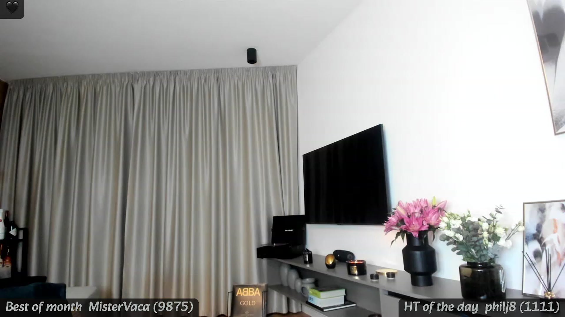 Gallery image thumbnail from BdayMi_Ha's myfreecams stream on, 01/14/2024, 22:37 image 17 of 20