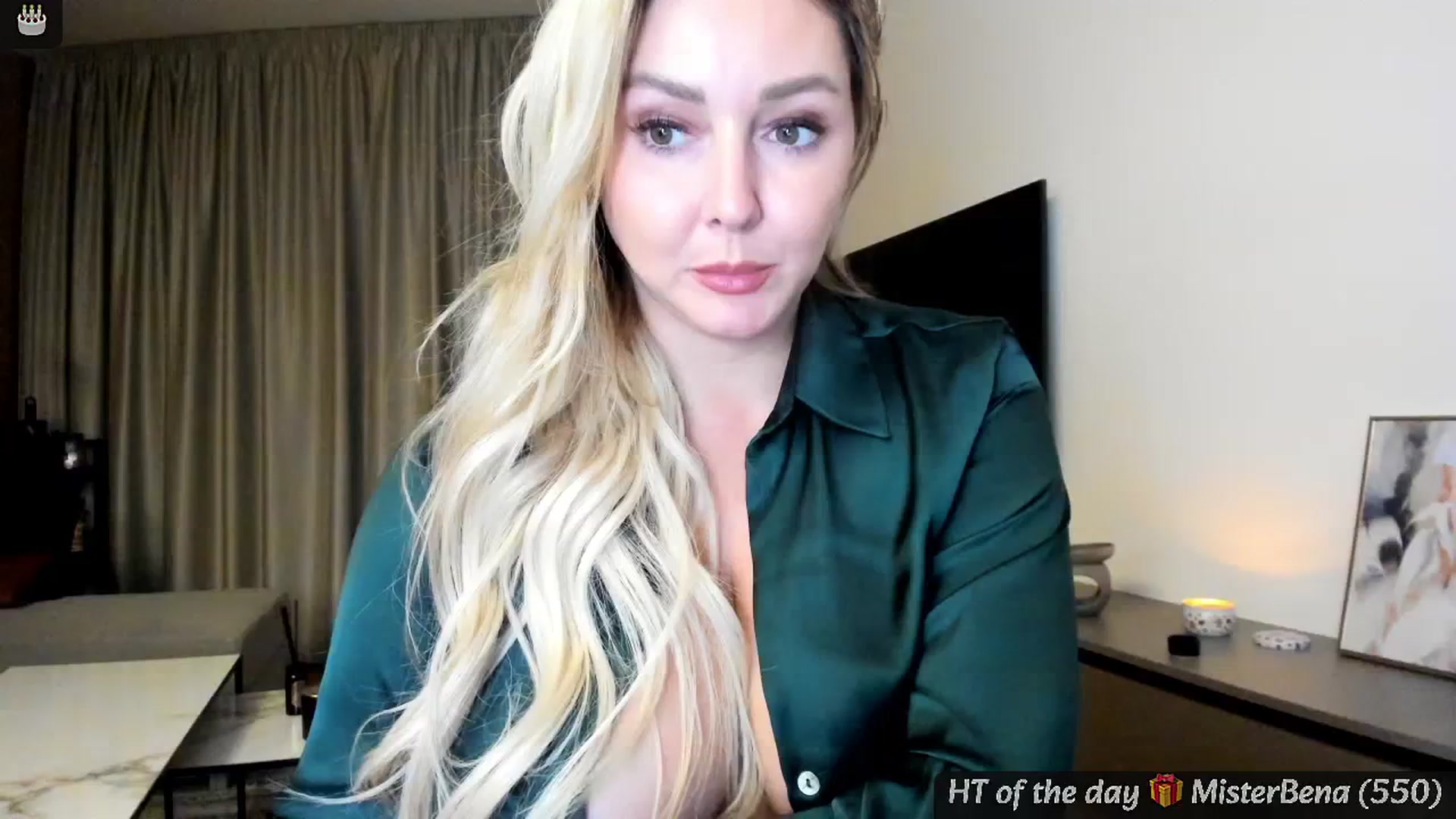 Gallery image thumbnail from BdayMi_Ha's myfreecams stream on, 01/01/2025, 22:58 image 7 of 20
