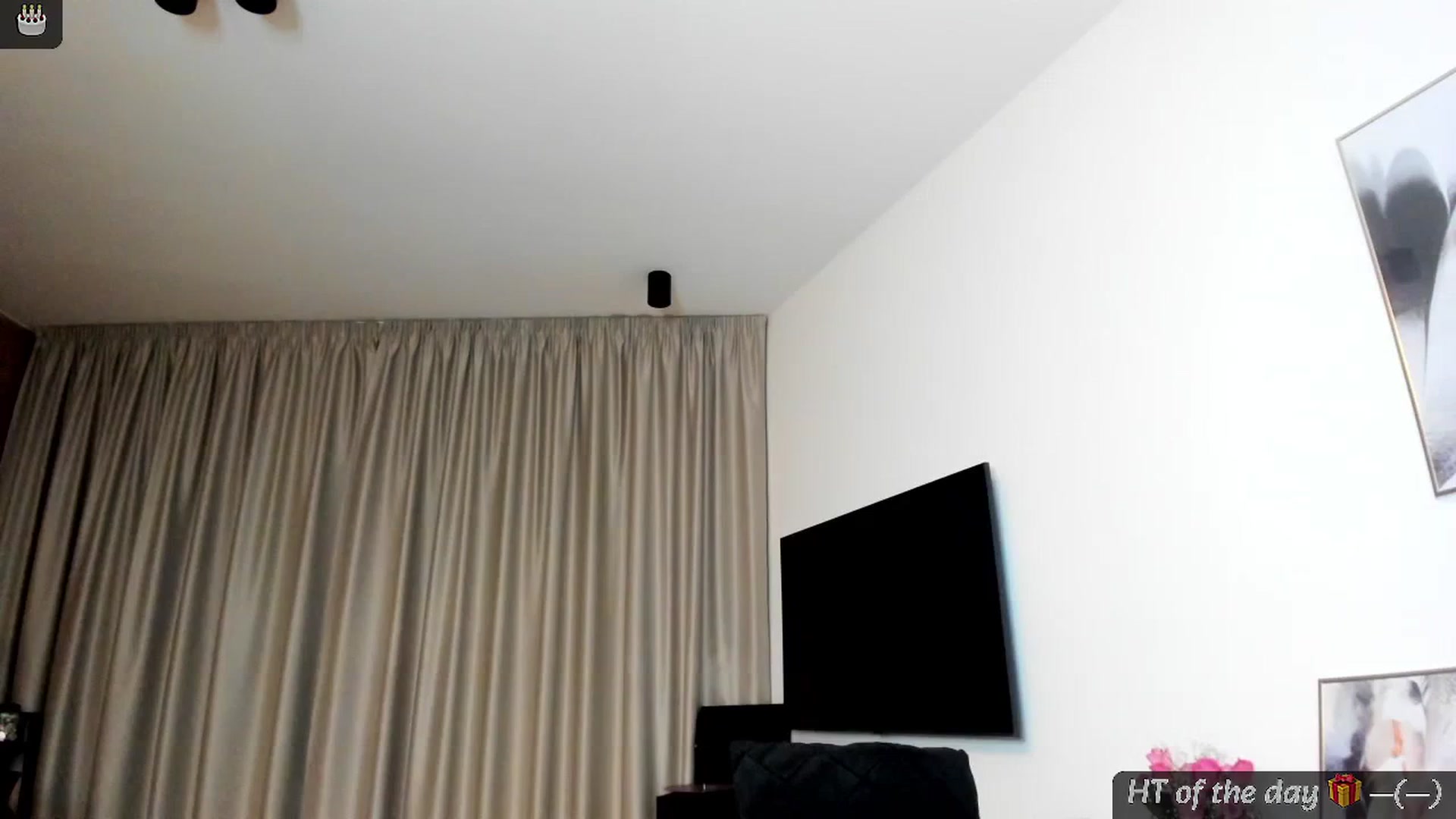 Gallery image thumbnail from BdayMi_Ha's myfreecams stream on, 01/03/2025, 17:39 image 7 of 20
