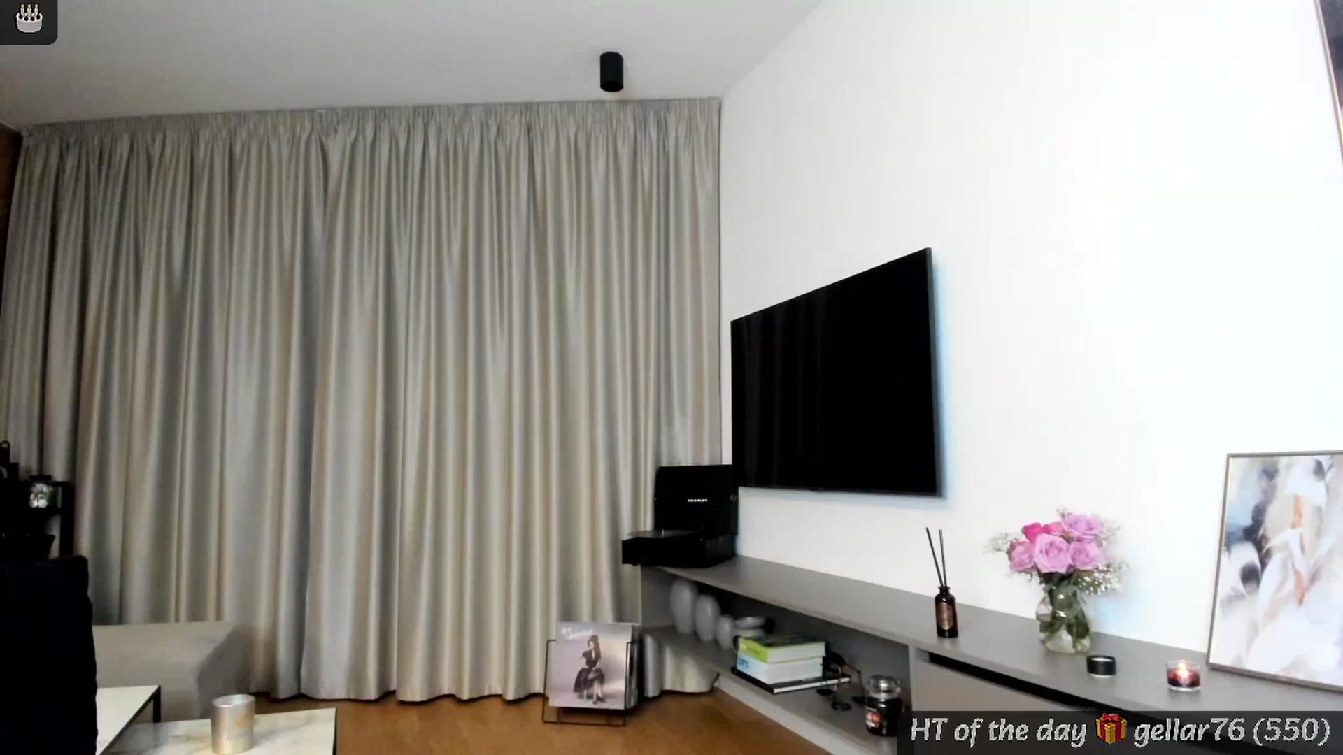 Gallery image thumbnail from BdayMi_Ha's myfreecams stream on, 01/06/2025, 18:16 image 9 of 20