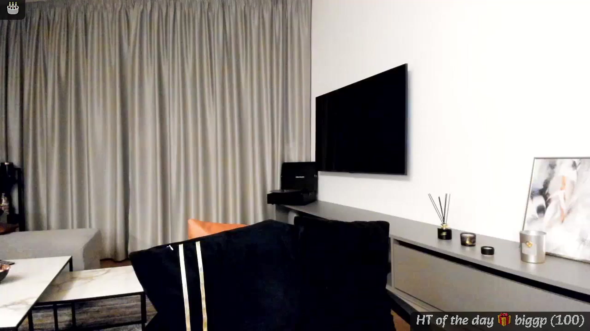 Gallery image thumbnail from BdayMi_Ha's myfreecams stream on, 01/09/2025, 17:09 image 10 of 20