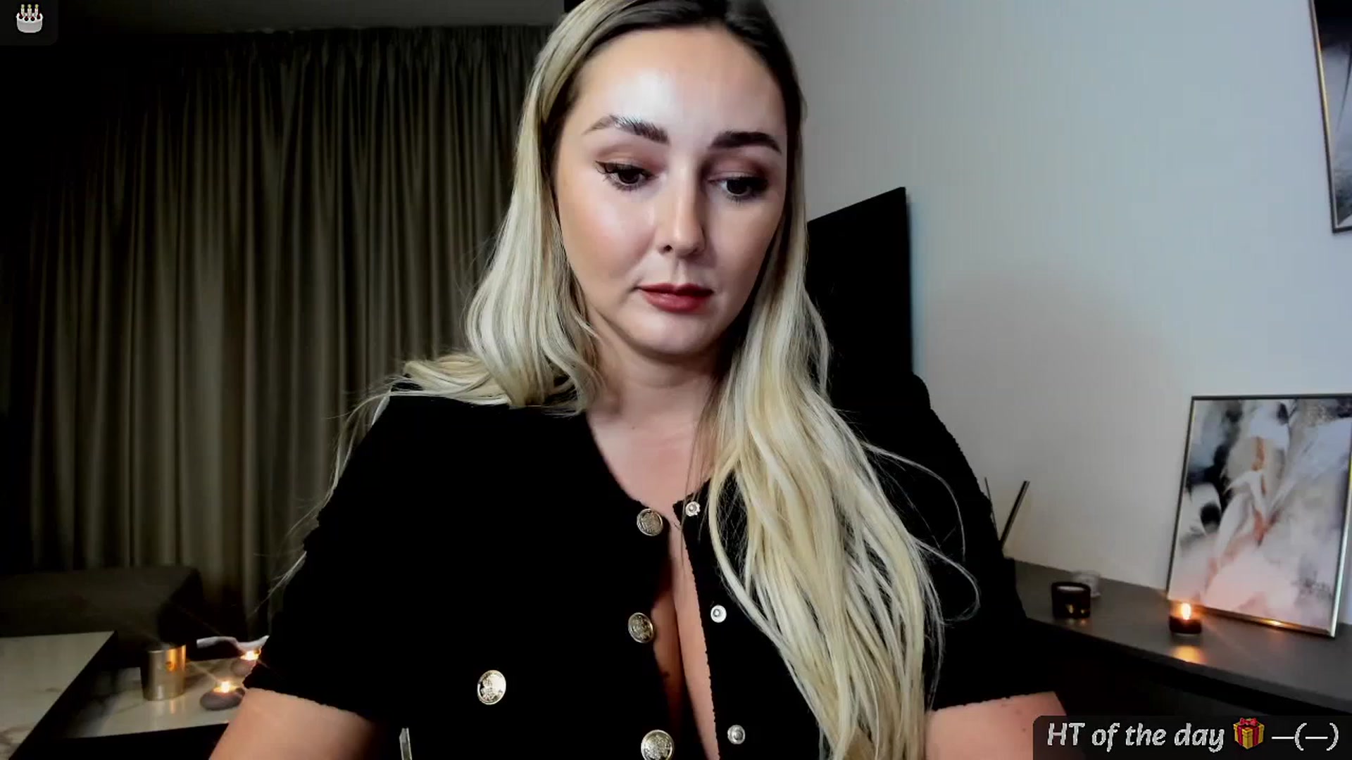 Gallery image thumbnail from BdayMi_Ha's myfreecams stream on, 01/18/2025, 12:36 image 17 of 20