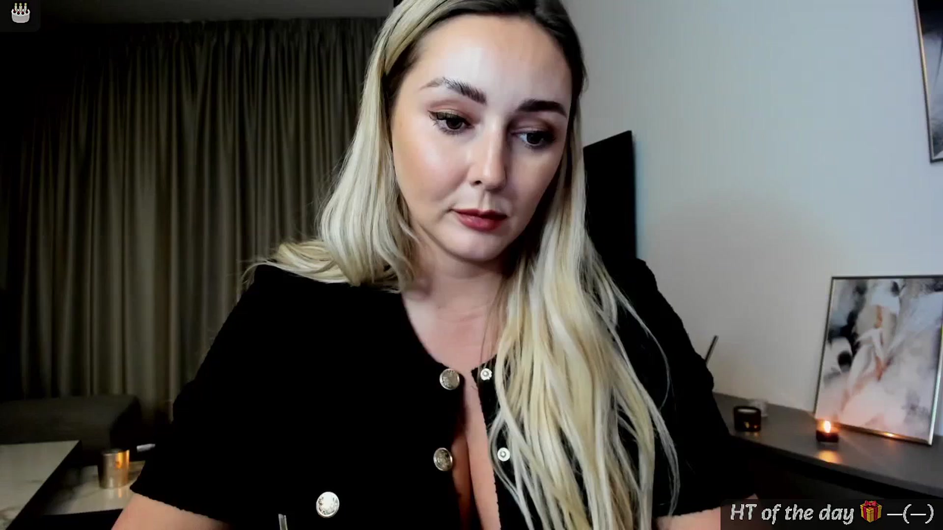 Gallery image thumbnail from BdayMi_Ha's myfreecams stream on, 01/18/2025, 12:36 image 9 of 20
