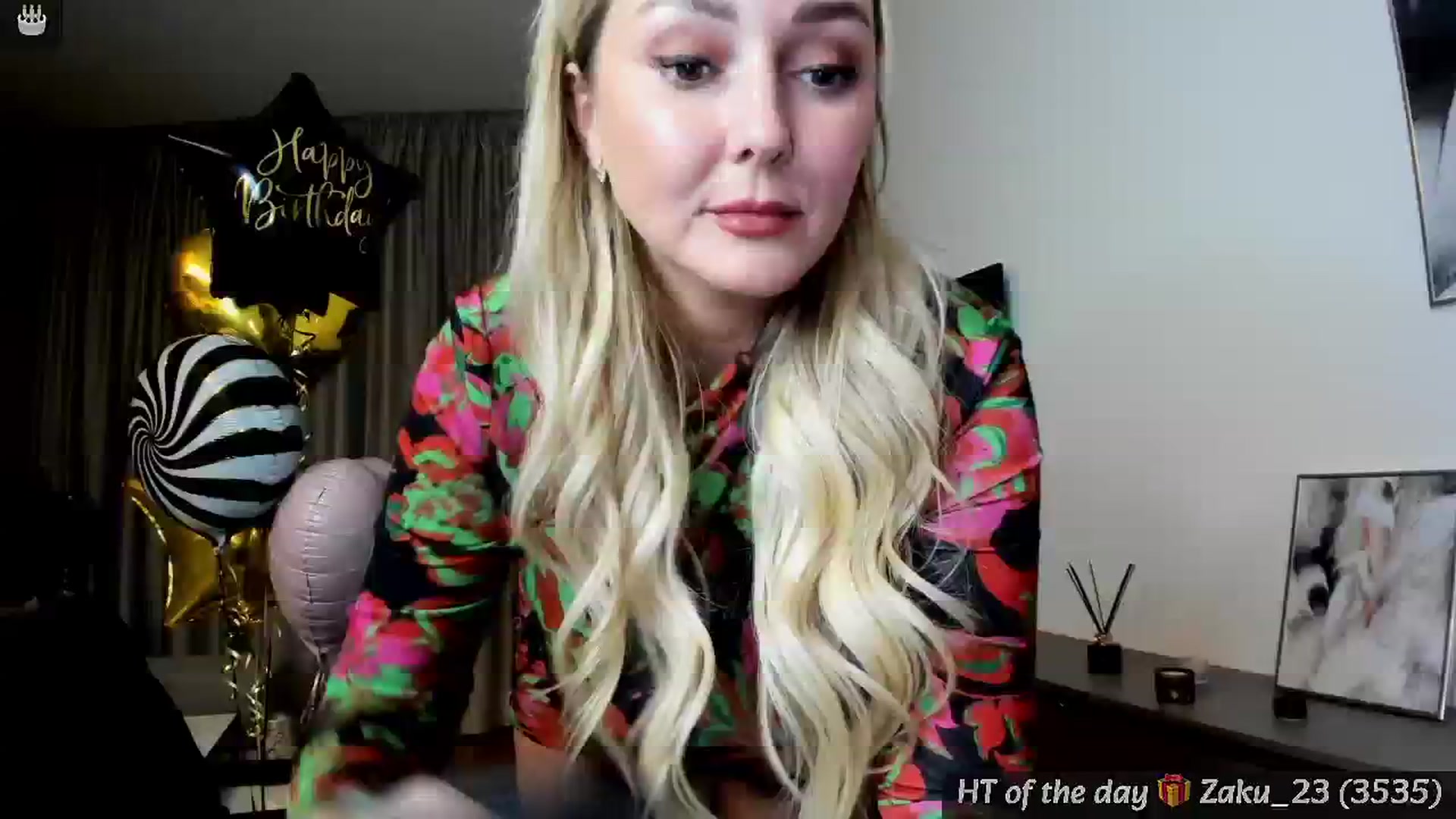 Gallery image thumbnail from BdayMi_Ha's myfreecams stream on, 01/19/2025, 18:24 image 13 of 20