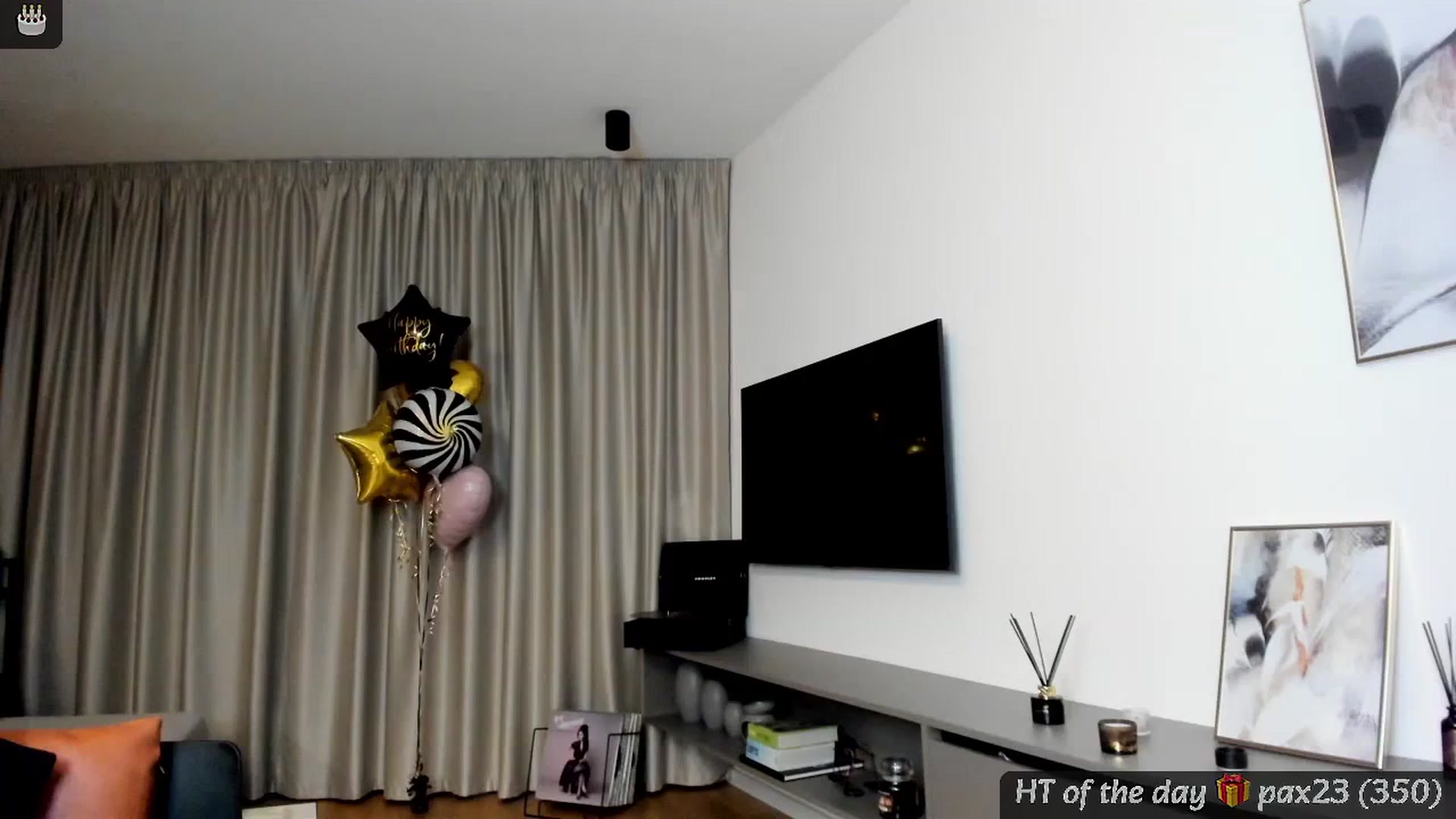 Gallery image thumbnail from BdayMi_Ha's myfreecams stream on, 01/21/2025, 17:01 image 14 of 20