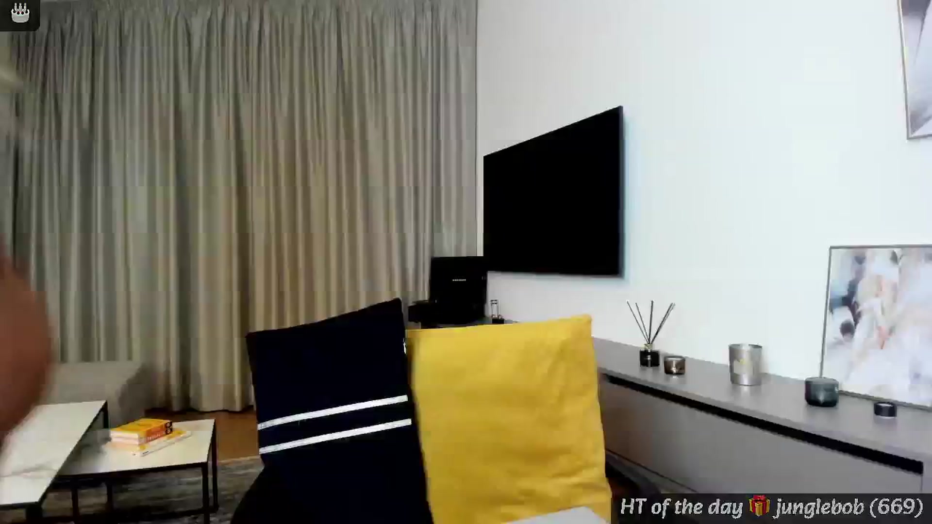 Gallery image thumbnail from BdayMi_Ha's myfreecams stream on, 01/31/2025, 19:27 image 12 of 20