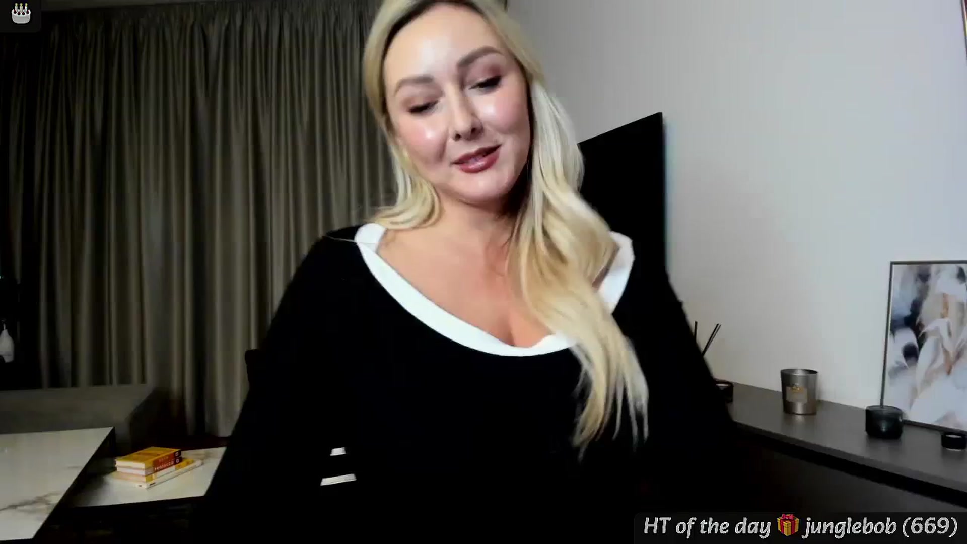 Gallery image thumbnail from BdayMi_Ha's myfreecams stream on, 01/31/2025, 19:27 image 8 of 20