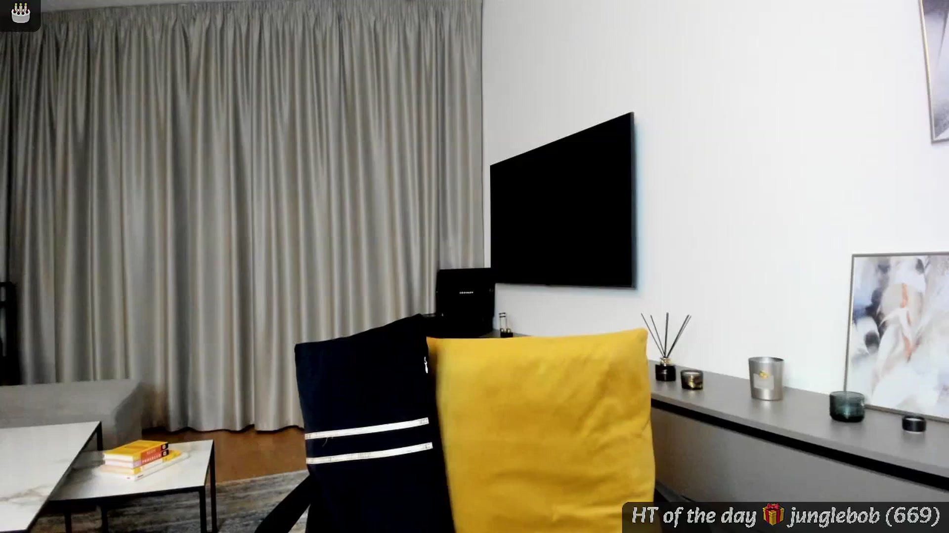 Gallery image thumbnail from BdayMi_Ha's myfreecams stream on, 01/31/2025, 19:27 image 19 of 20