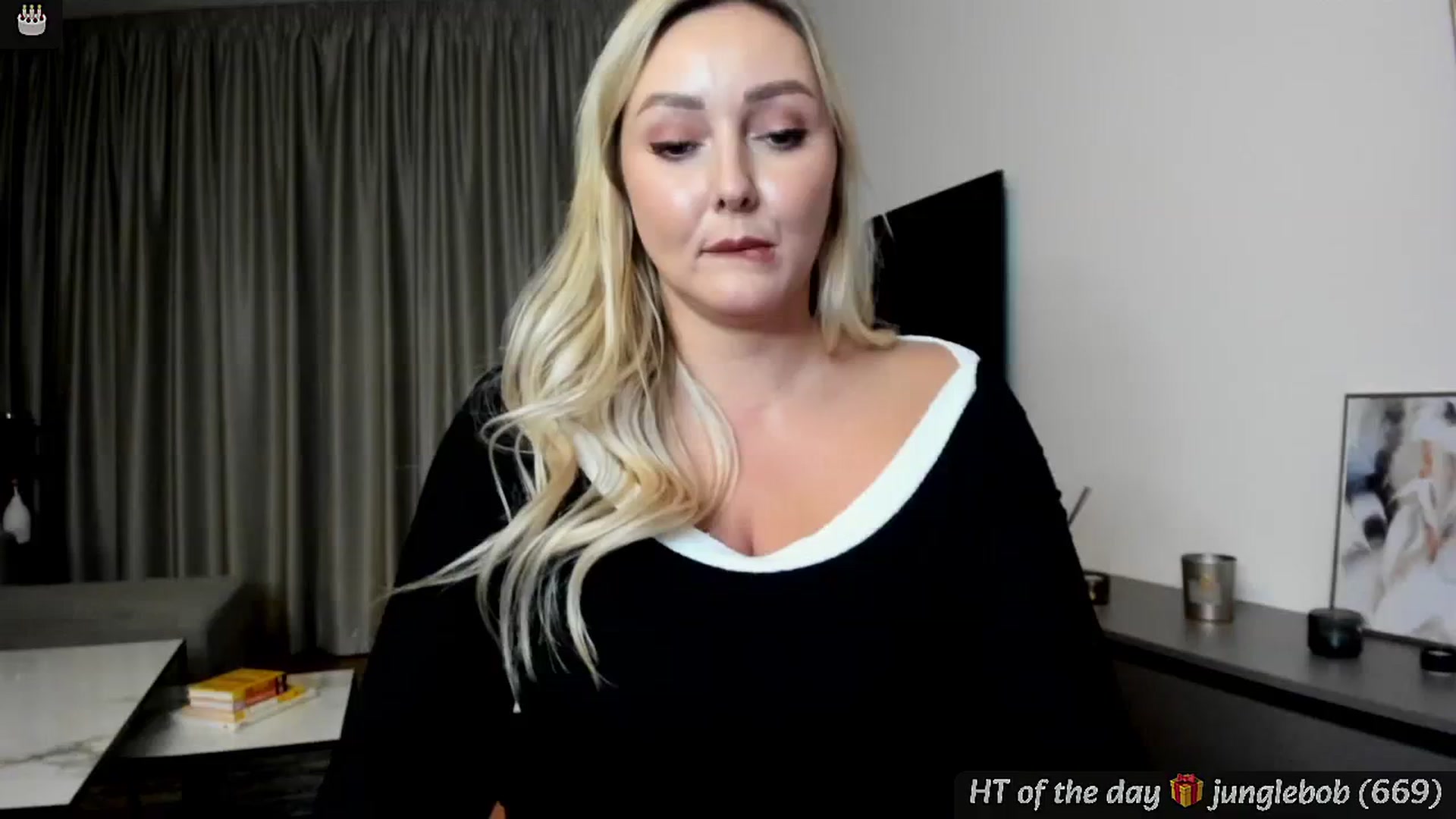 Gallery image thumbnail from BdayMi_Ha's myfreecams stream on, 01/31/2025, 19:27 image 16 of 20