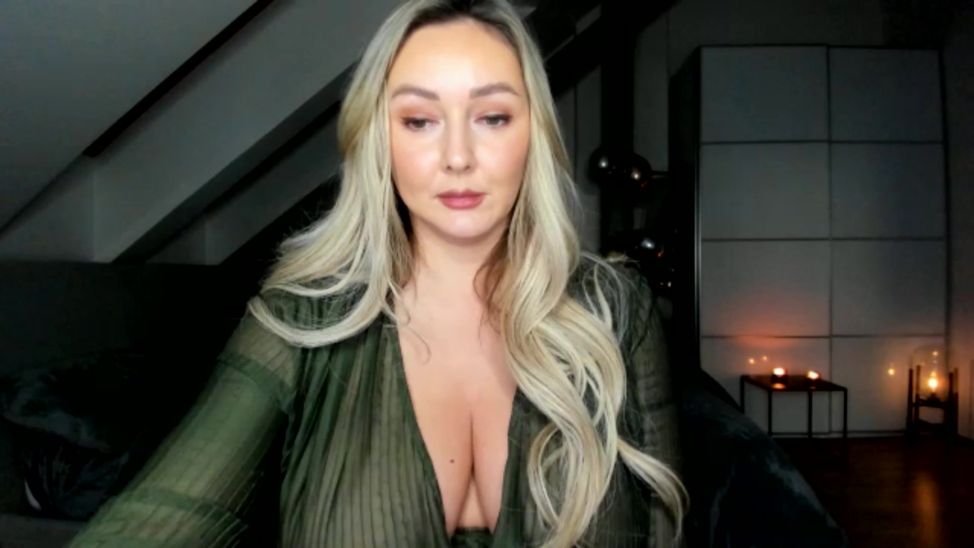 Gallery image thumbnail from BdayMi_Ha's myfreecams stream on, 01/11/2026, 16:26 image 8 of 20