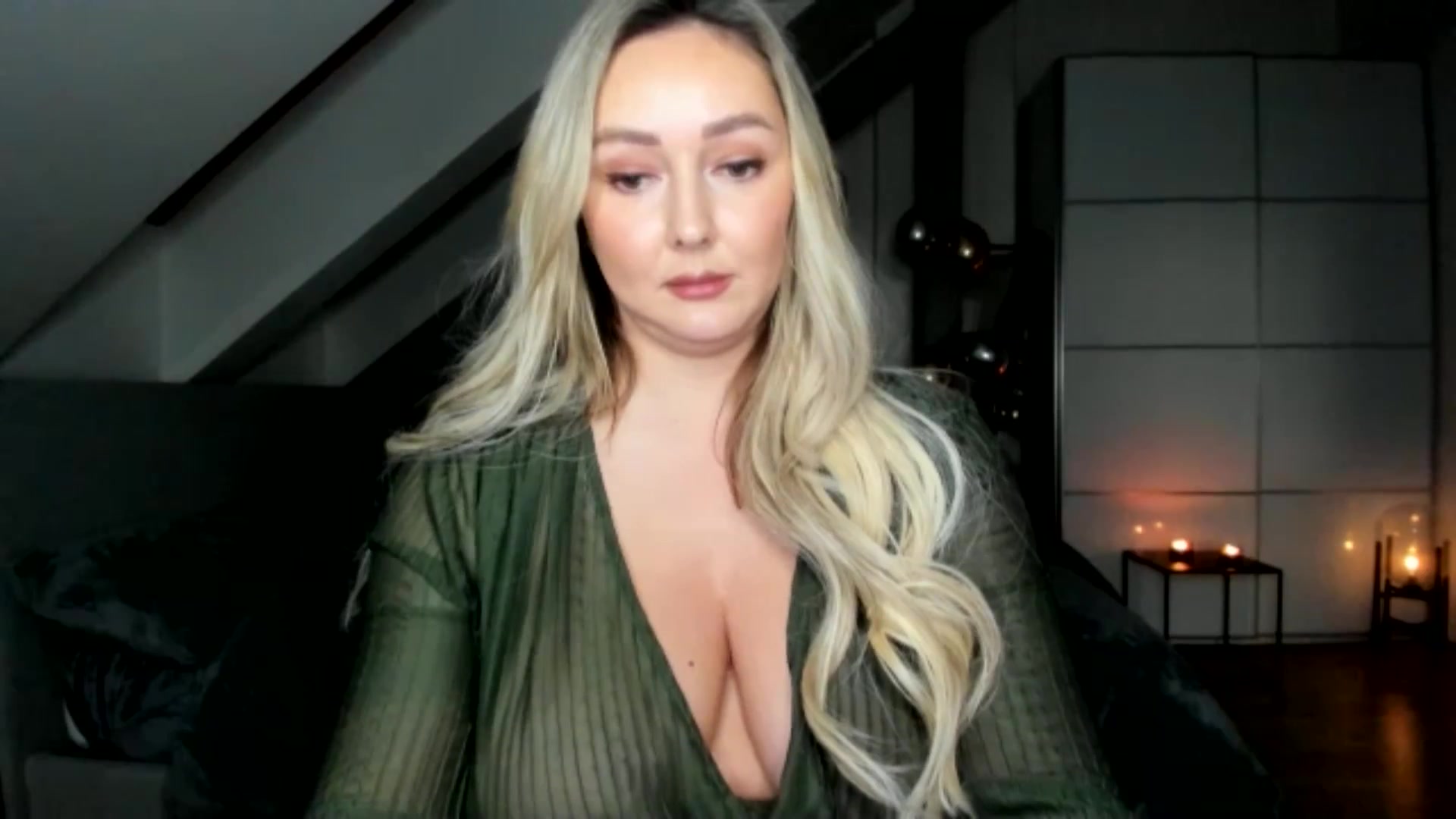 Gallery image thumbnail from BdayMi_Ha's myfreecams stream on, 01/11/2026, 16:26 image 12 of 20