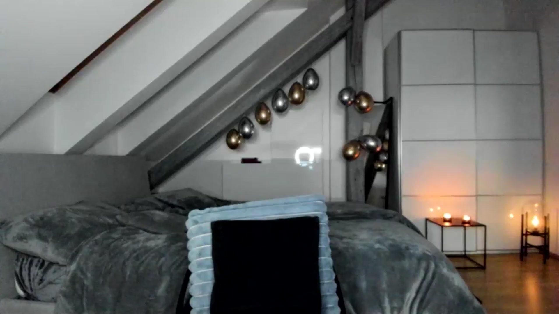 Gallery image thumbnail from BdayMi_Ha's myfreecams stream on, 01/11/2026, 17:12 image 7 of 20
