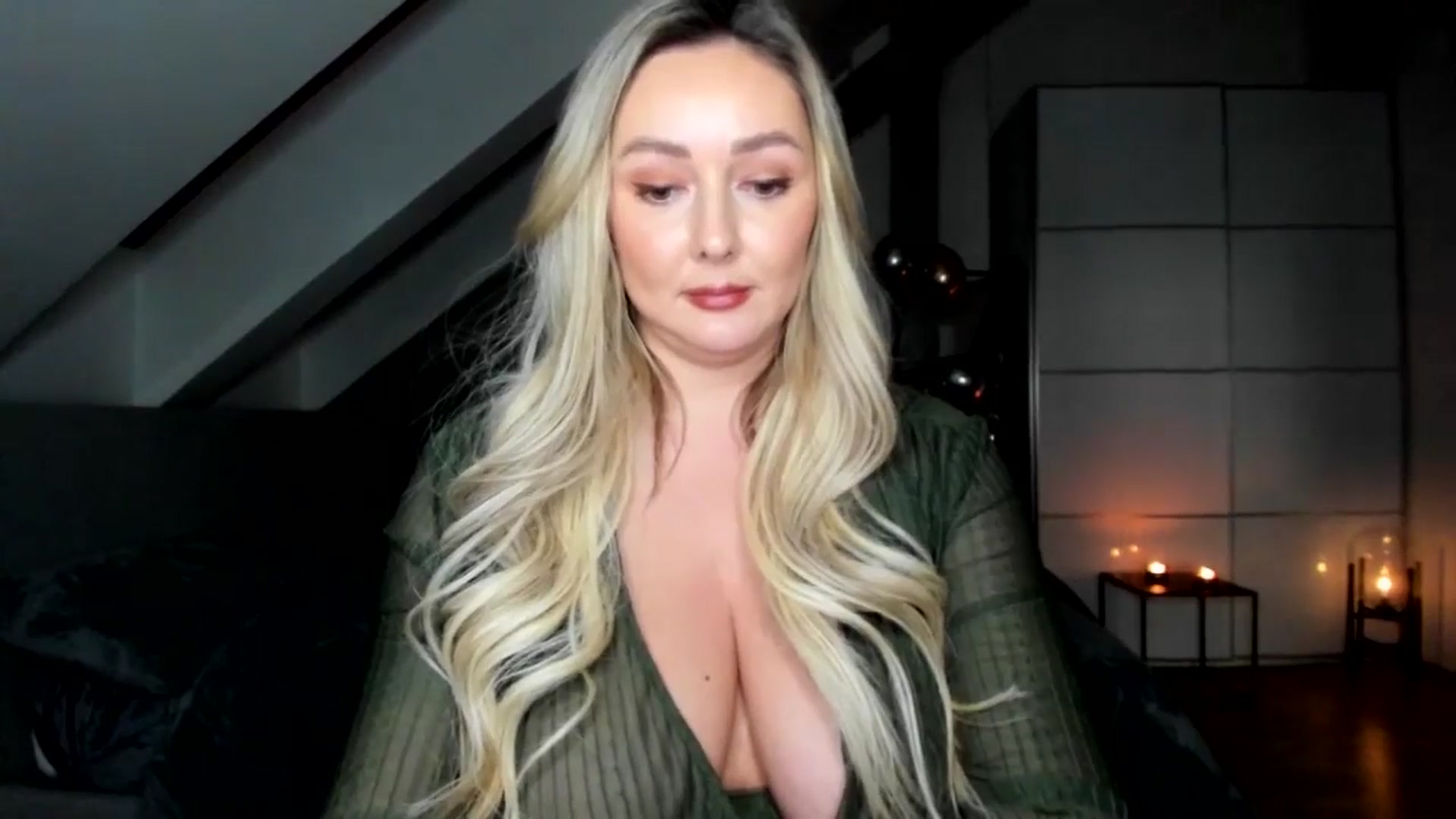 Gallery image thumbnail from BdayMi_Ha's myfreecams stream on, 01/11/2026, 17:12 image 13 of 20