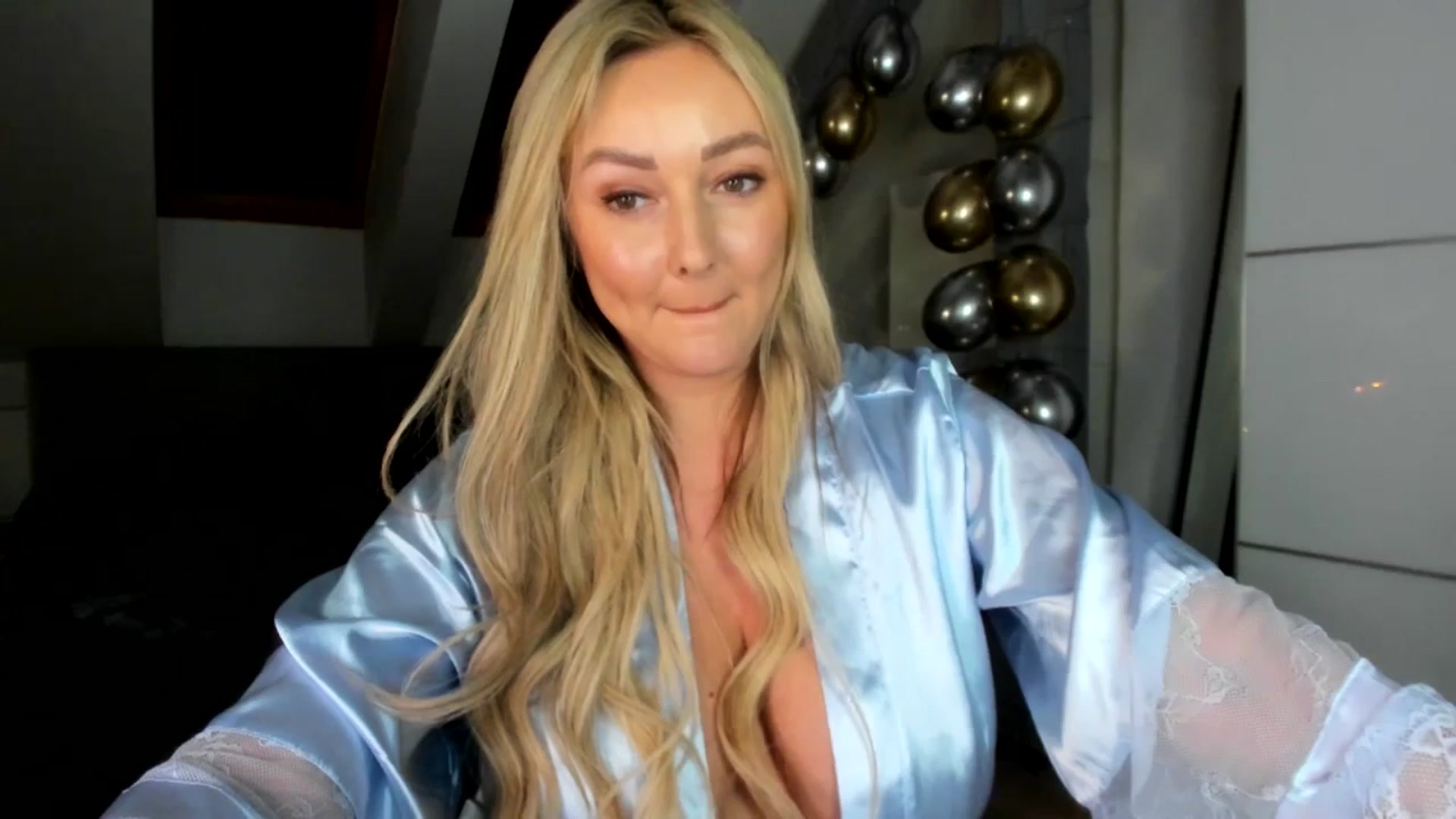 Gallery image thumbnail from BdayMi_Ha's myfreecams stream on, 01/16/2026, 17:26 image 12 of 20