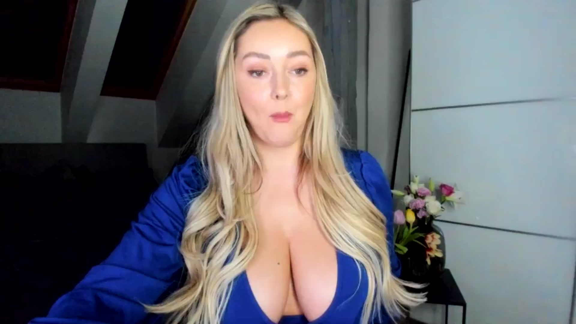 Gallery image thumbnail from BdayMi_Ha's myfreecams stream on, 01/22/2026, 16:43 image 15 of 20