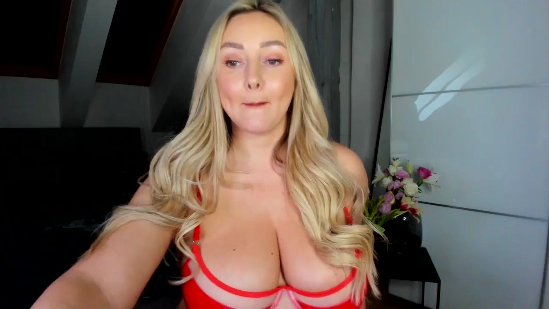 Gallery image thumbnail from BdayMi_Ha's myfreecams stream on, 01/23/2026, 15:09 image 16 of 20
