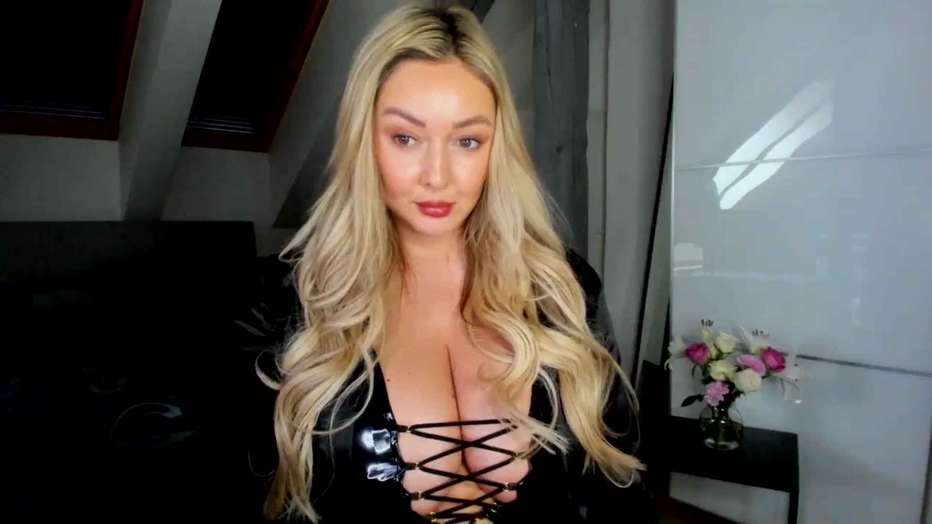 Gallery image thumbnail from BdayMi_Ha's myfreecams stream on, 01/25/2026, 13:10 image 8 of 20