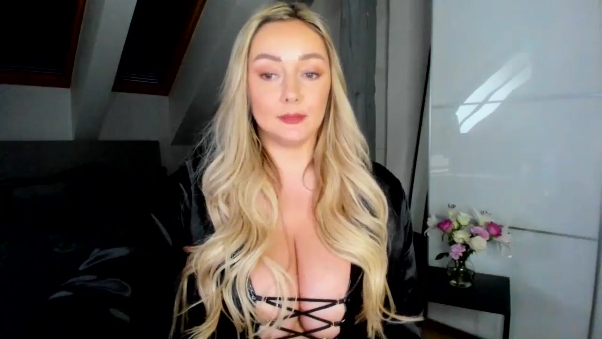 Gallery image thumbnail from BdayMi_Ha's myfreecams stream on, 01/25/2026, 16:48 image 5 of 20