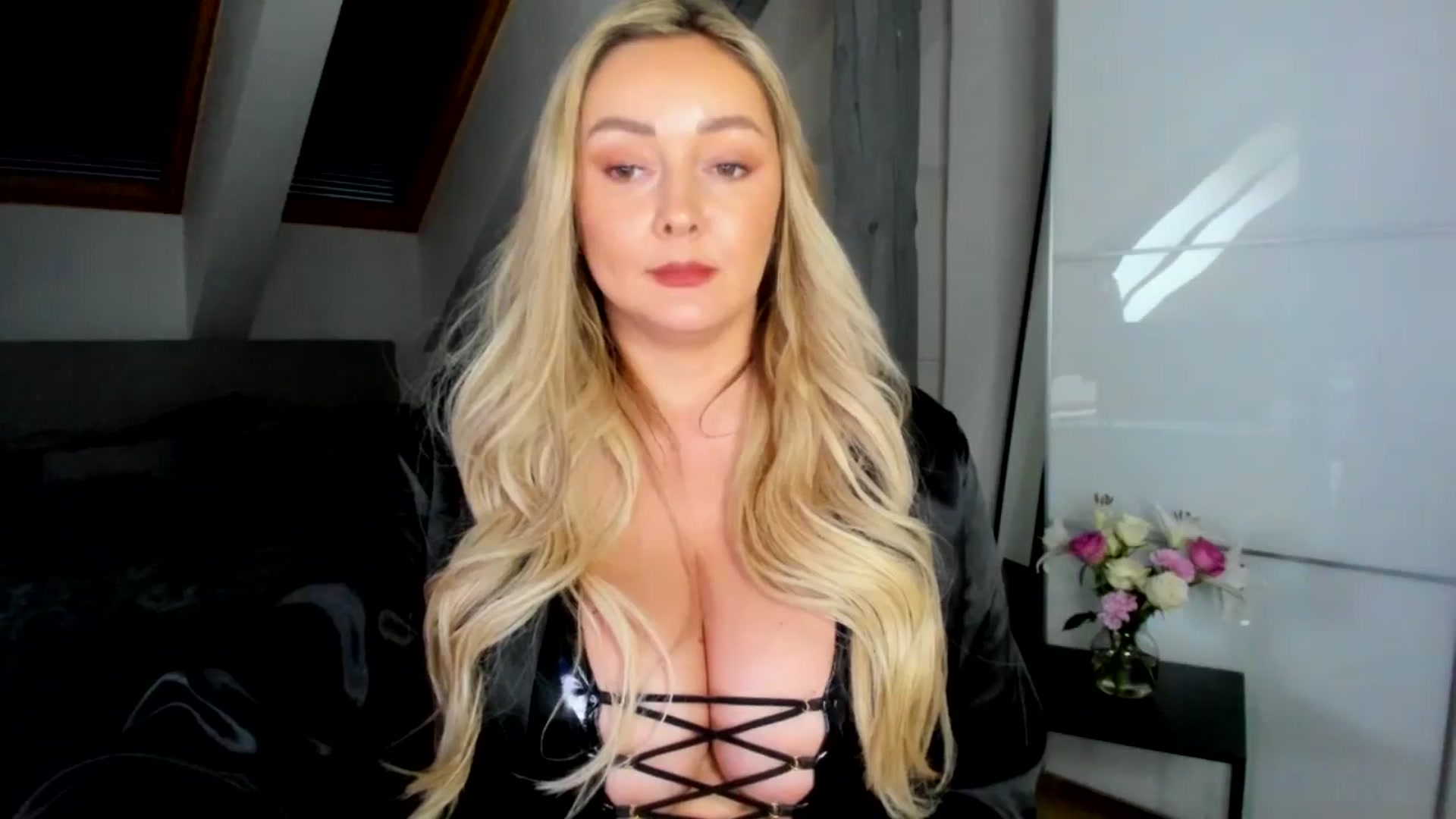 Gallery image thumbnail from BdayMi_Ha's myfreecams stream on, 01/25/2026, 16:48 image 4 of 20