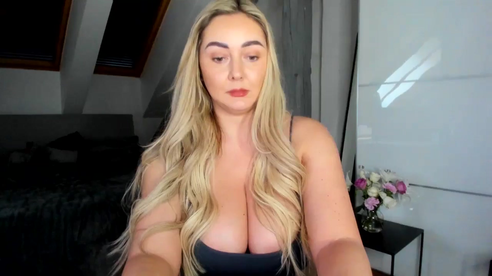 Gallery image thumbnail from BdayMi_Ha's myfreecams stream on, 01/26/2026, 13:58 image 13 of 20
