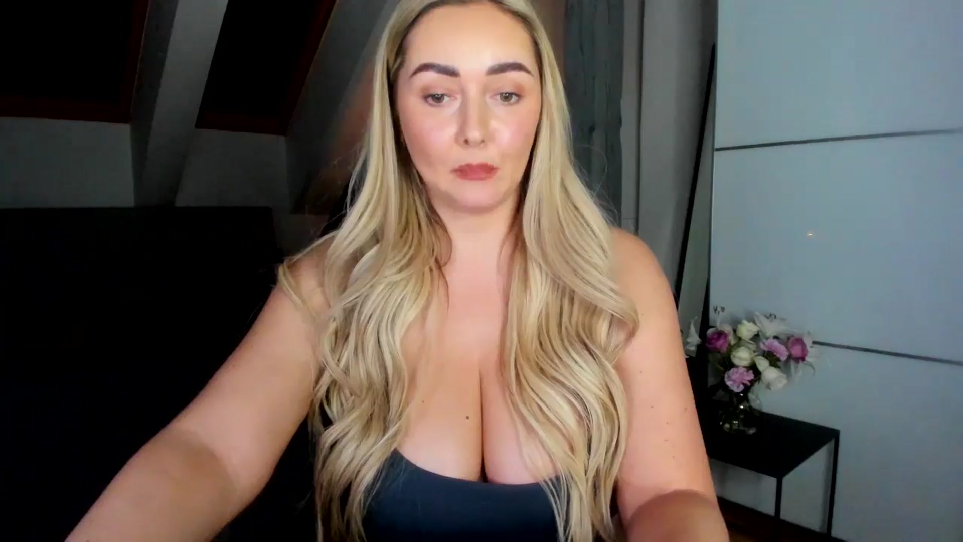 Gallery image thumbnail from BdayMi_Ha's myfreecams stream on, 01/26/2026, 17:15 image 18 of 20