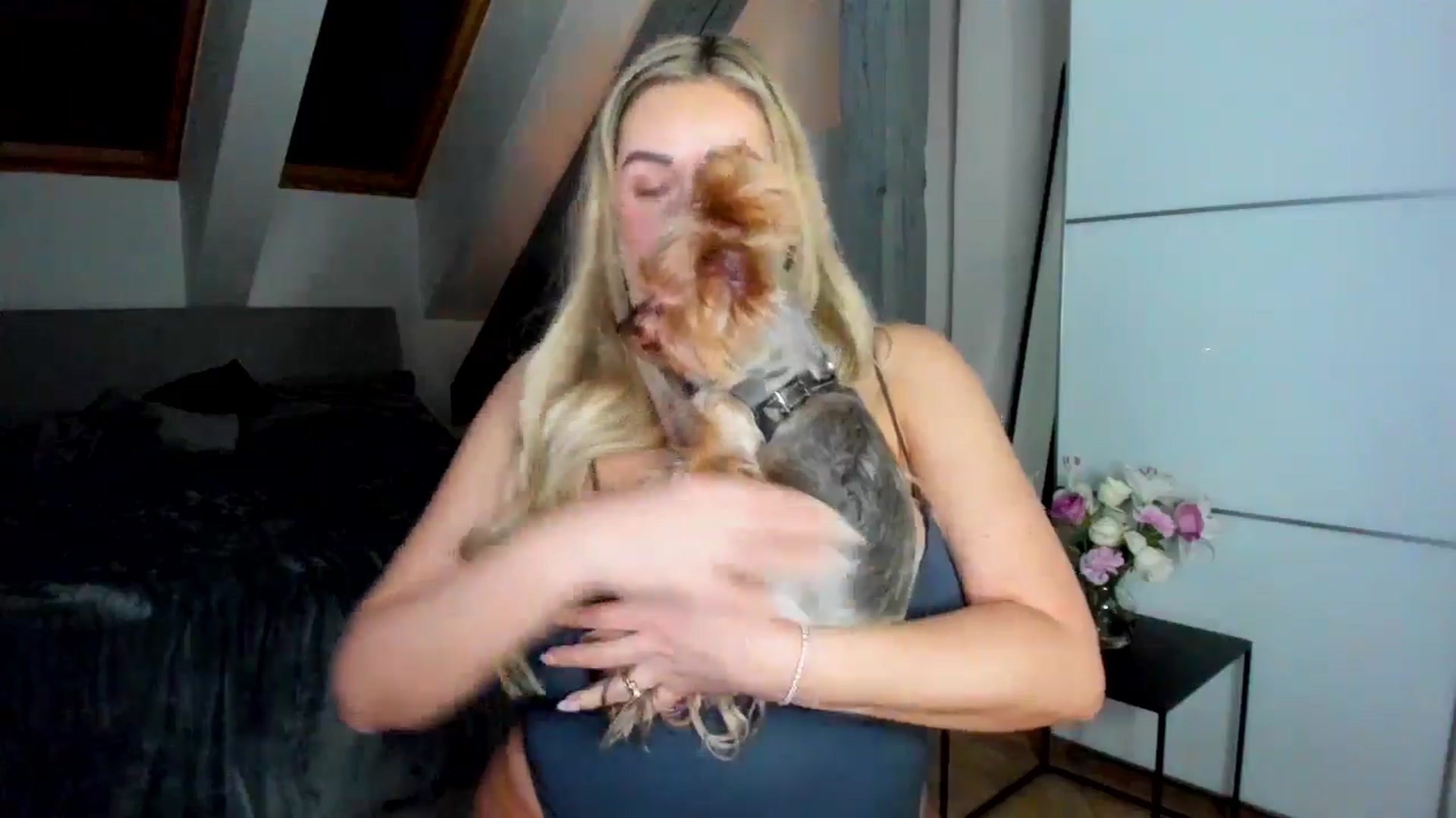 Gallery image thumbnail from BdayMi_Ha's myfreecams stream on, 01/26/2026, 17:37 image 9 of 20