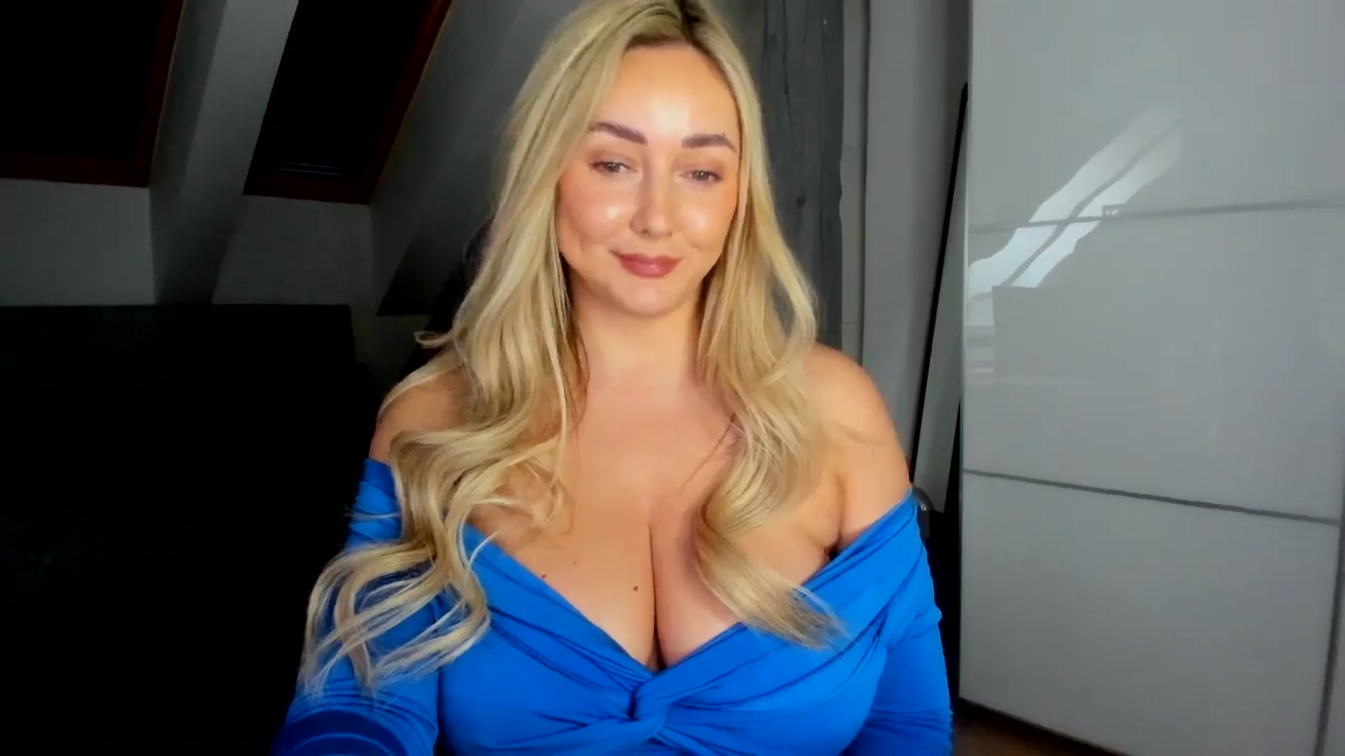 Gallery image thumbnail from BdayMi_Ha's myfreecams stream on, 01/27/2026, 14:02 image 3 of 20