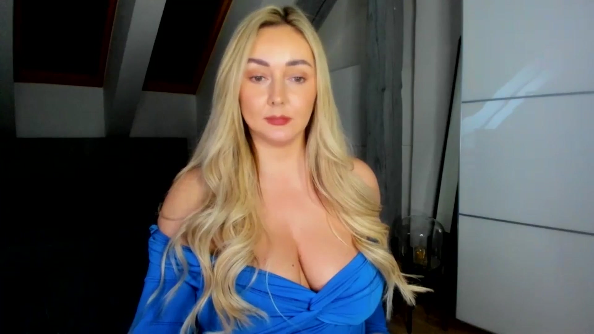Gallery image thumbnail from BdayMi_Ha's myfreecams stream on, 01/27/2026, 15:32 image 15 of 20