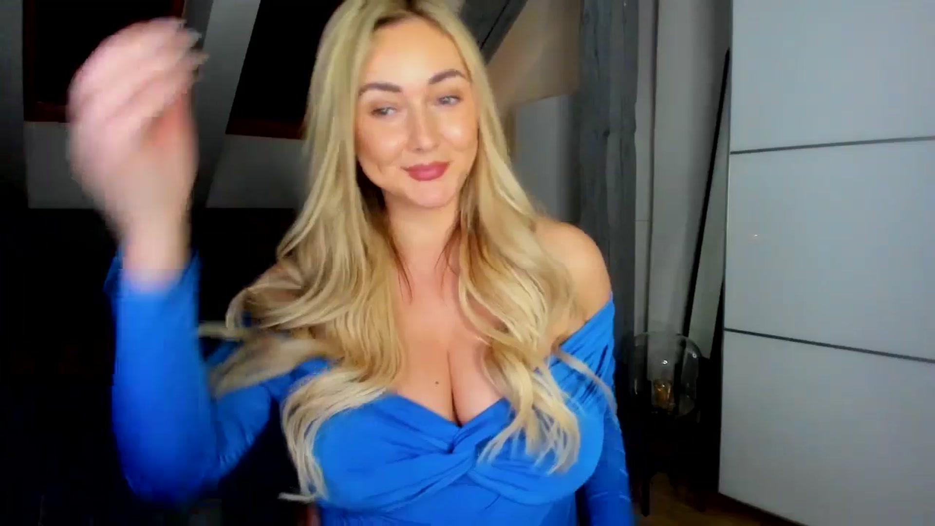Gallery image thumbnail from BdayMi_Ha's myfreecams stream on, 01/27/2026, 17:23 image 13 of 20
