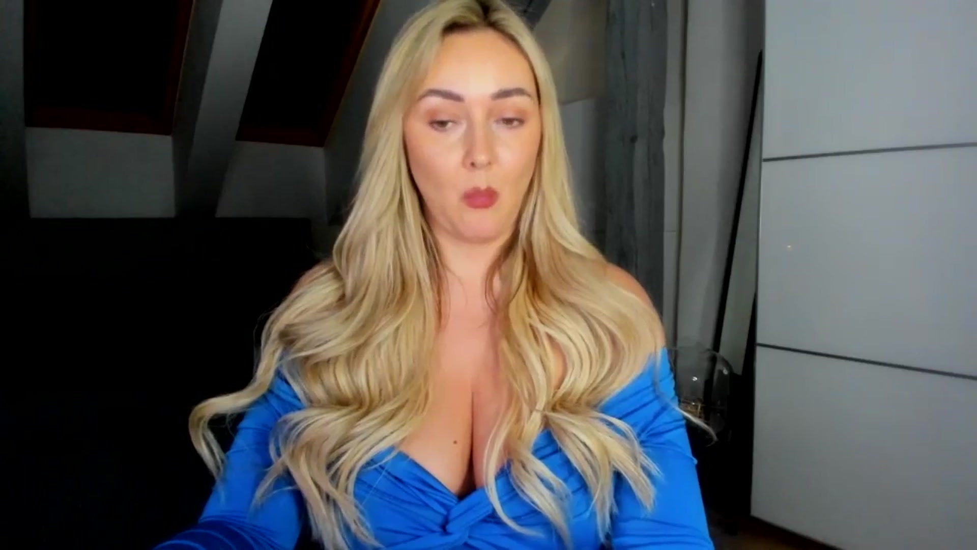 Gallery image thumbnail from BdayMi_Ha's myfreecams stream on, 01/27/2026, 17:23 image 10 of 20