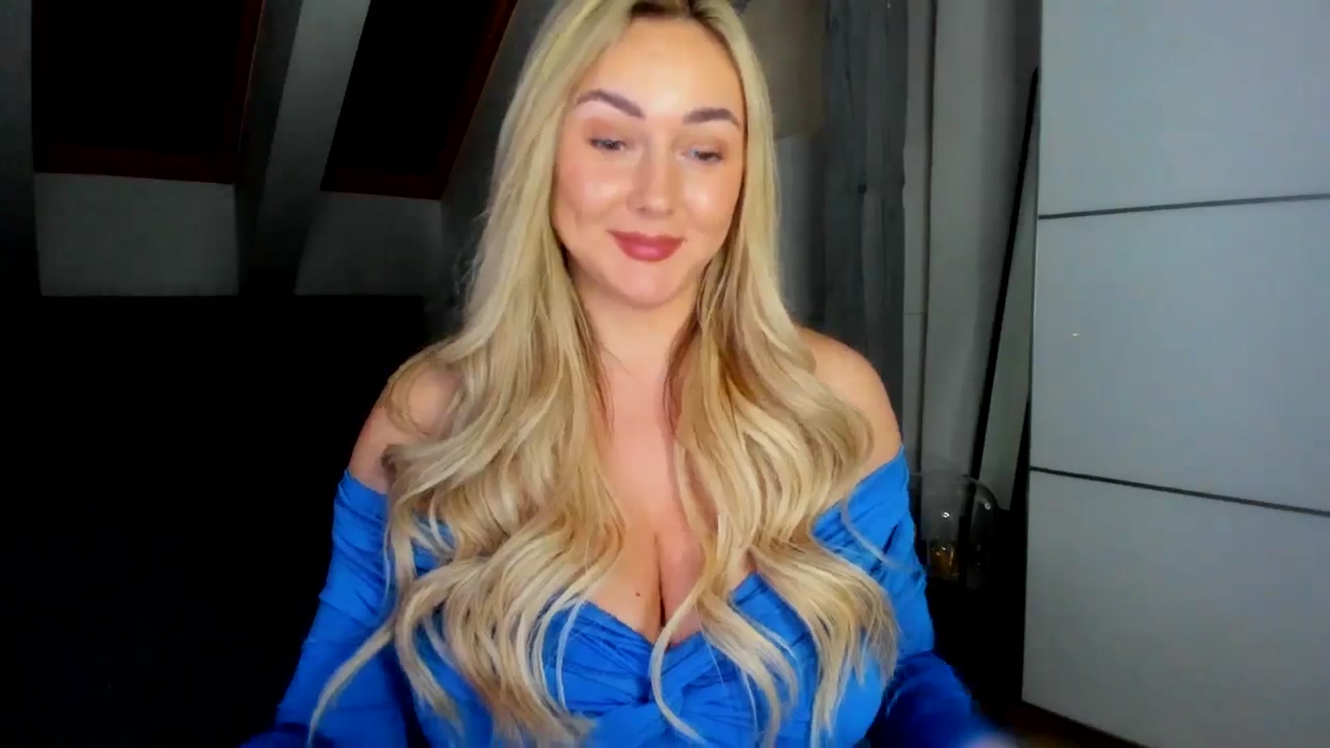 Gallery image thumbnail from BdayMi_Ha's myfreecams stream on, 01/27/2026, 17:23 image 12 of 20