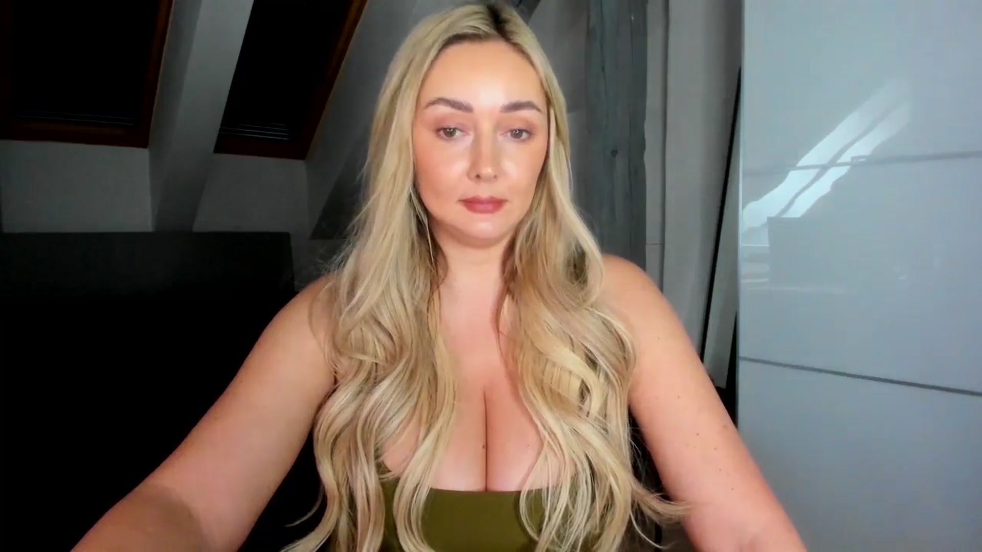 Gallery image thumbnail from BdayMi_Ha's myfreecams stream on, 01/28/2026, 13:51 image 17 of 20