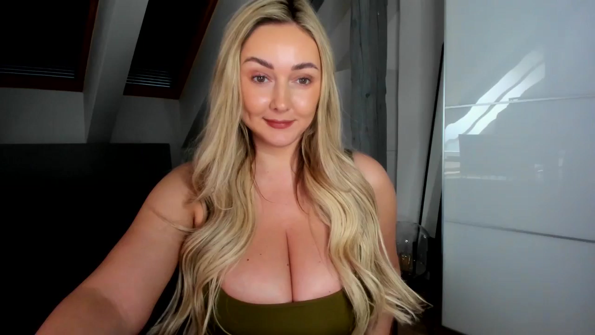 Gallery image thumbnail from BdayMi_Ha's myfreecams stream on, 01/28/2026, 13:51 image 1 of 20