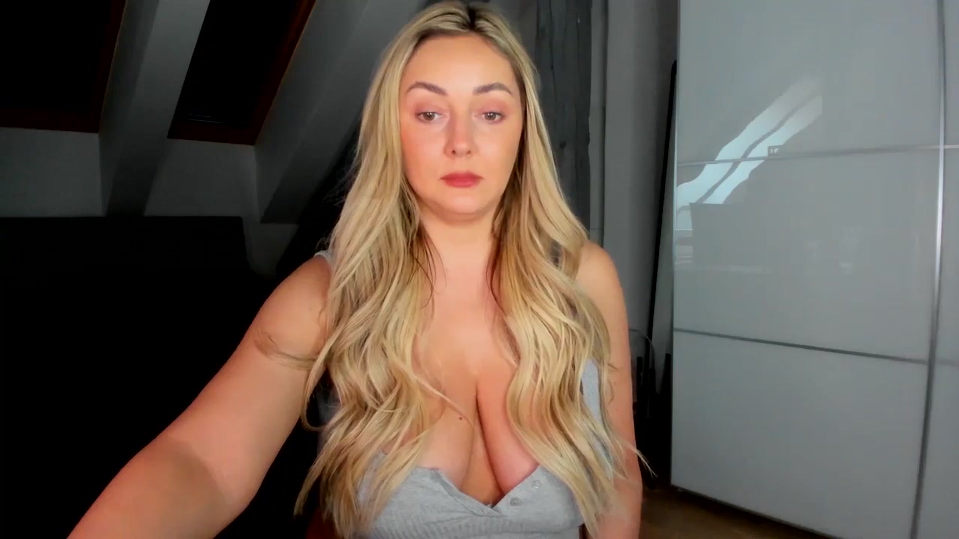 Gallery image thumbnail from BdayMi_Ha's myfreecams stream on, 01/30/2026, 14:39 image 11 of 20
