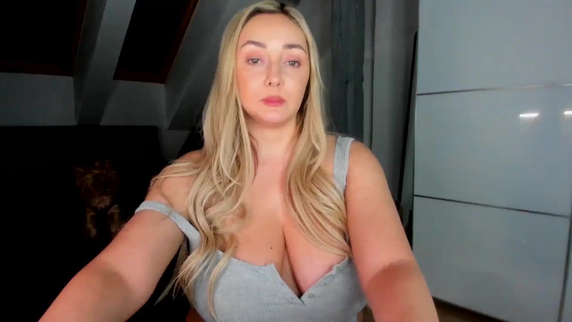 Gallery image thumbnail from BdayMi_Ha's myfreecams stream on, 01/30/2026, 16:44 image 19 of 20