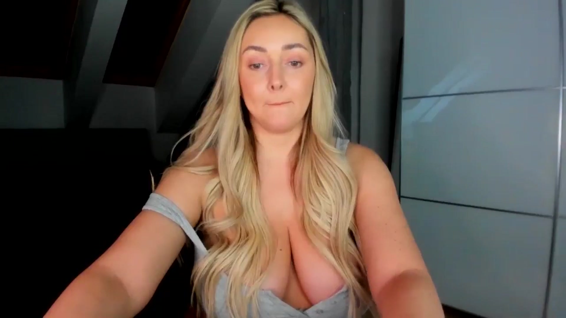 Gallery image thumbnail from BdayMi_Ha's myfreecams stream on, 01/30/2026, 16:44 image 6 of 20