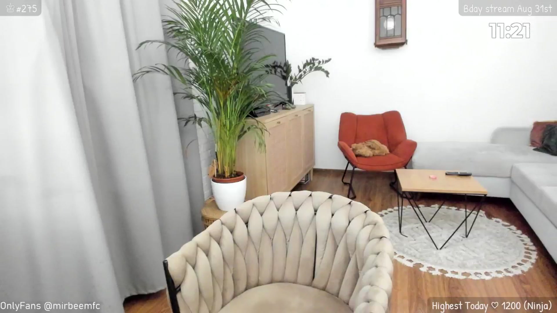 Gallery image thumbnail from BdayMonthMir's myfreecams stream on, 08/20/2024, 02:20 image 12 of 20