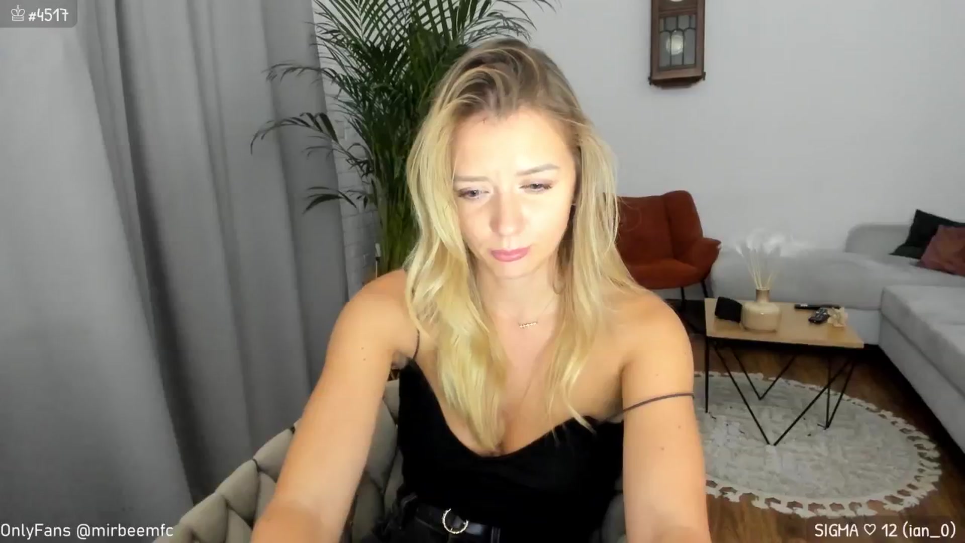 Gallery image thumbnail from BdayMonthMir's myfreecams stream on, 09/12/2024, 24:37 image 5 of 20
