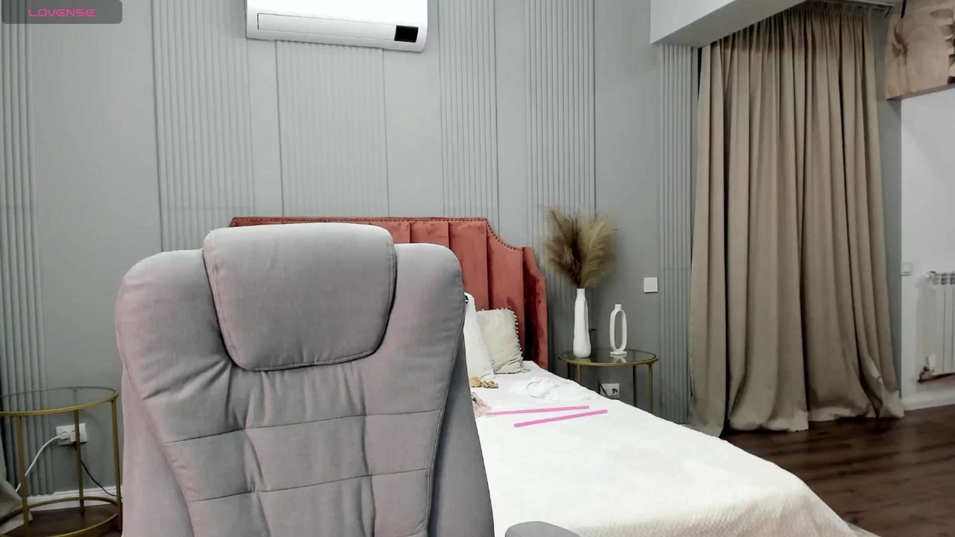Gallery image thumbnail from BdayMonthNel's myfreecams stream on, 08/08/2024, 21:14 image 1 of 20