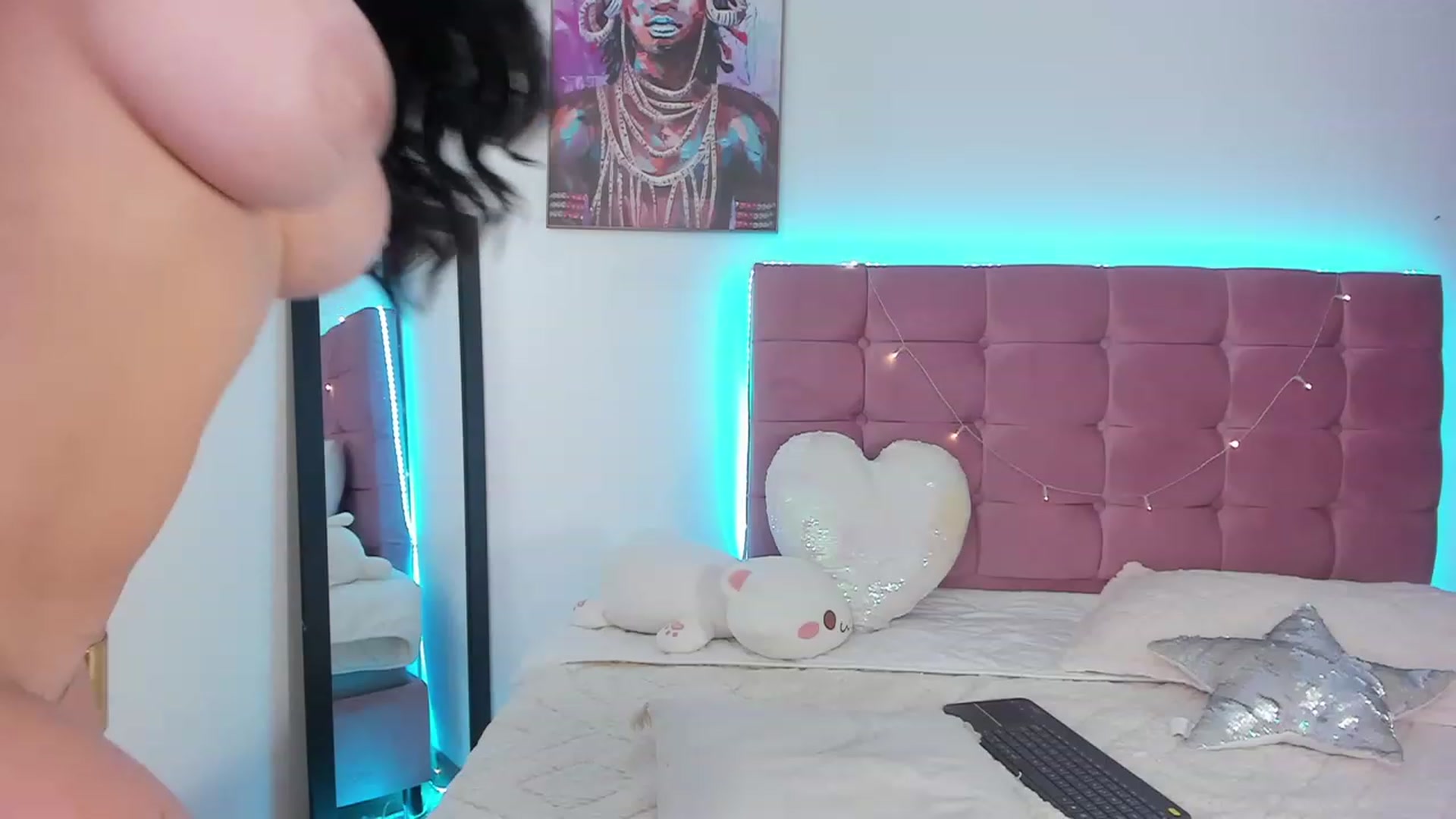 Gallery image thumbnail from BdayNatasha's myfreecams stream on, 05/08/2023, 23:11 image 3 of 20