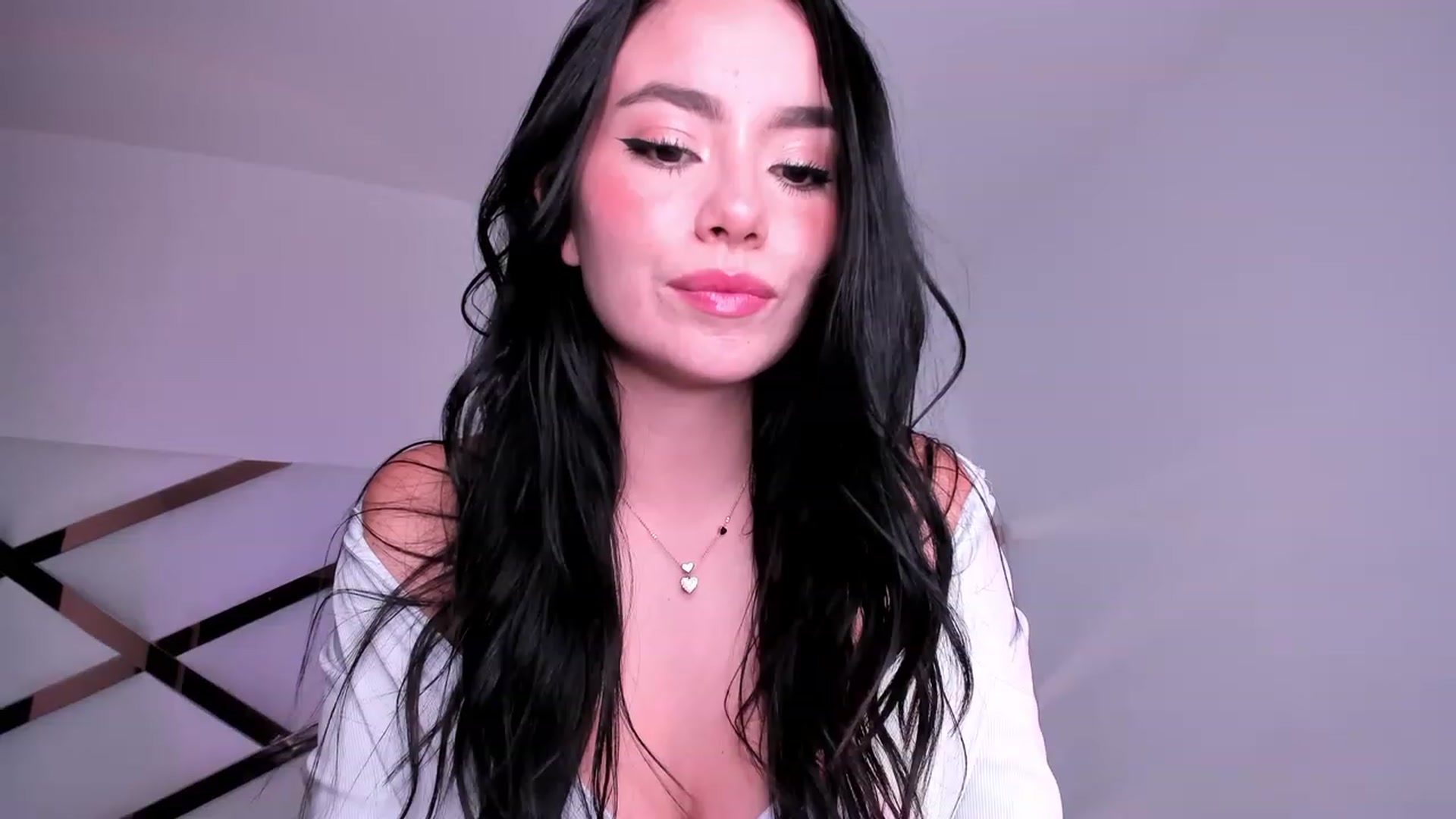 Gallery image thumbnail from BdayNatasha's myfreecams stream on, 05/21/2023, 06:53 image 19 of 20