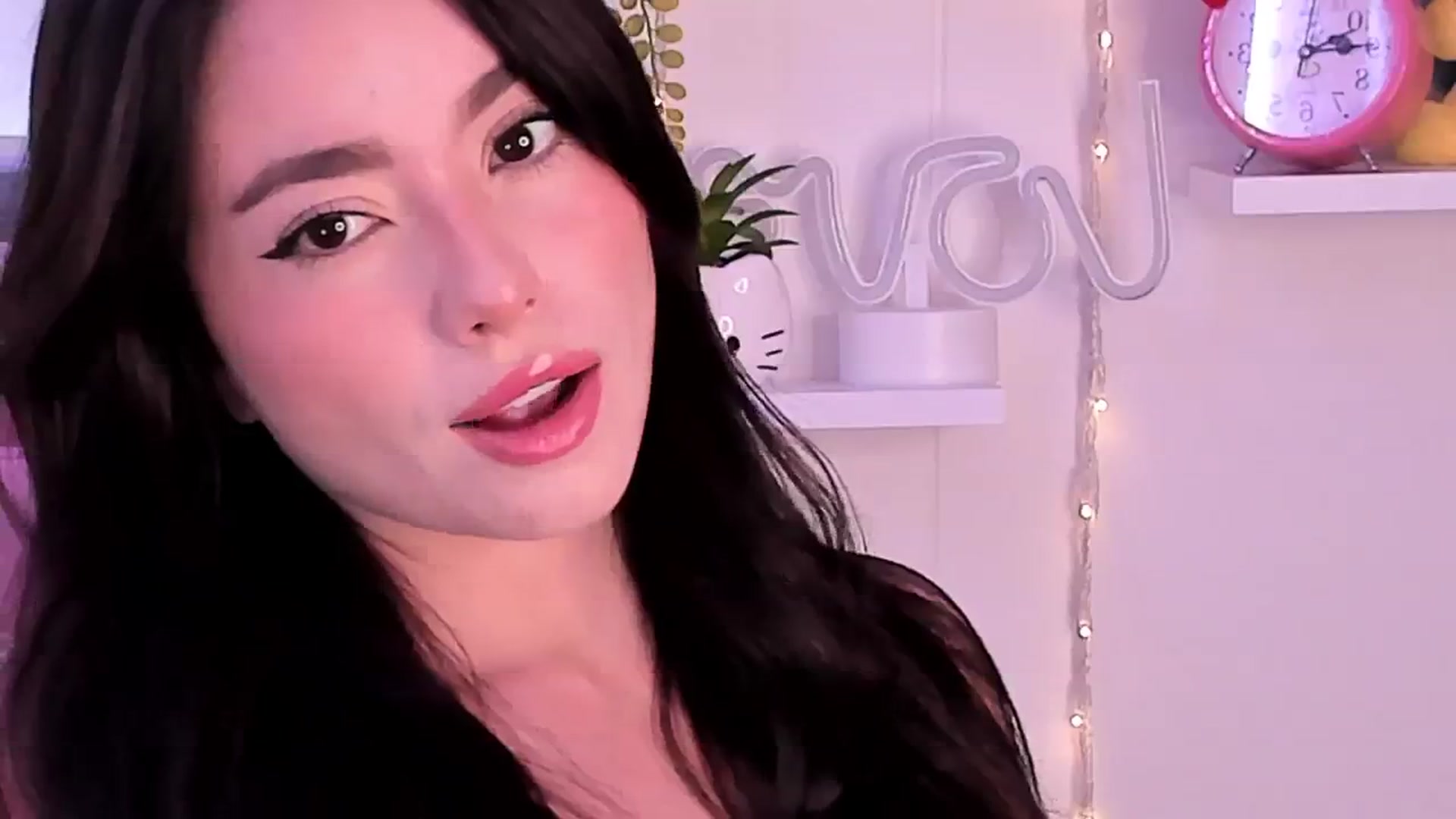 Gallery image thumbnail from BdayNaty's myfreecams stream on, 05/30/2024, 16:01 image 17 of 20